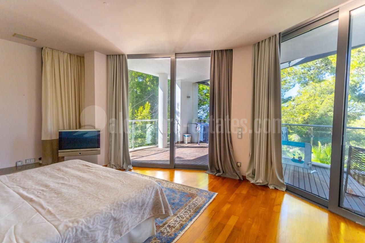 Semi Detached Villa in Meisho Hills, Marbella