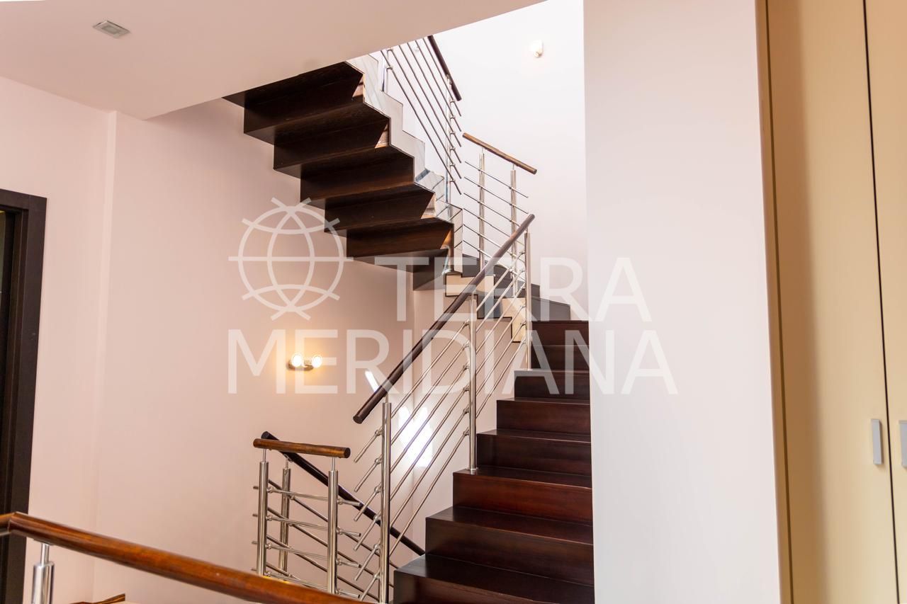 Semi Detached Villa in Meisho Hills, Marbella