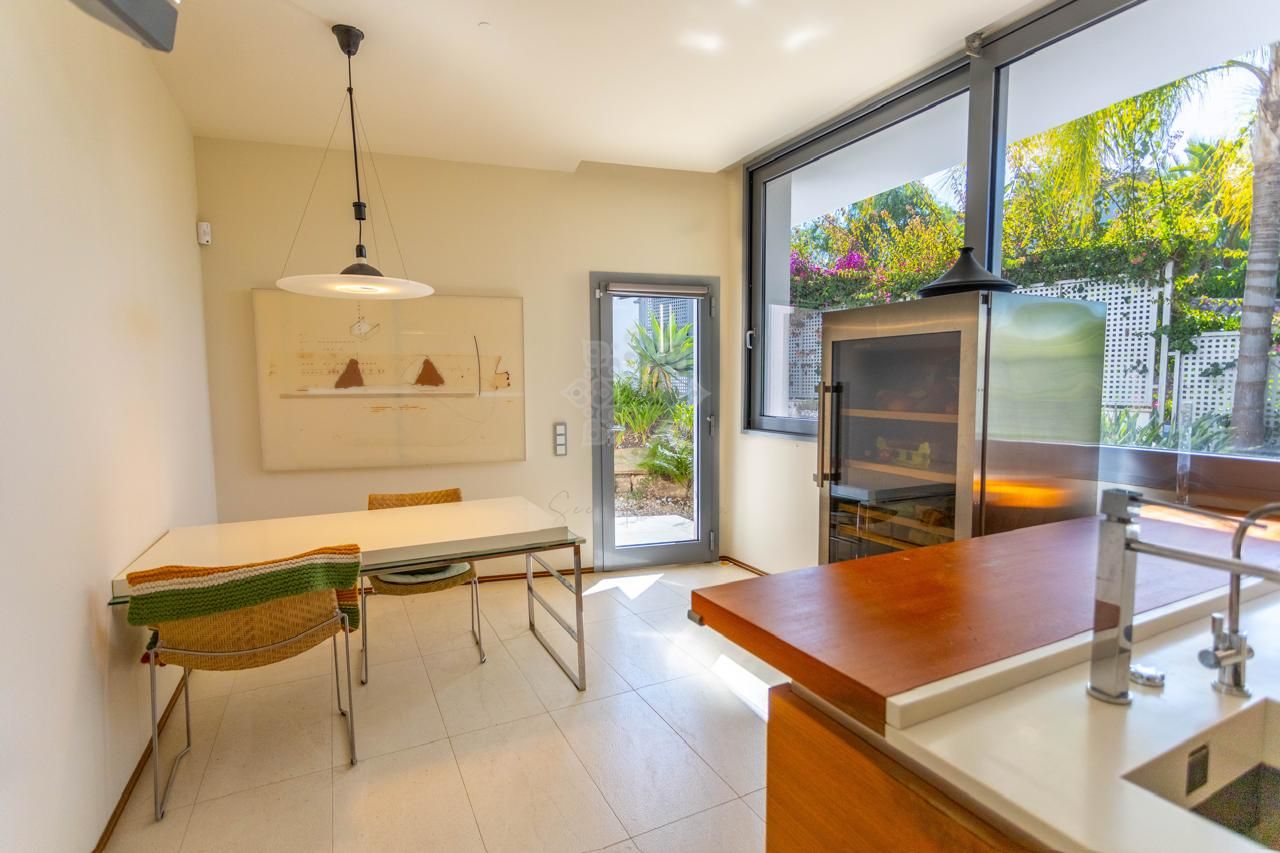 Semi Detached Villa in Meisho Hills, Marbella