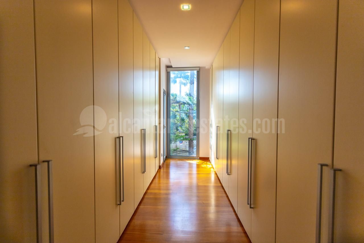 Semi Detached Villa in Meisho Hills, Marbella