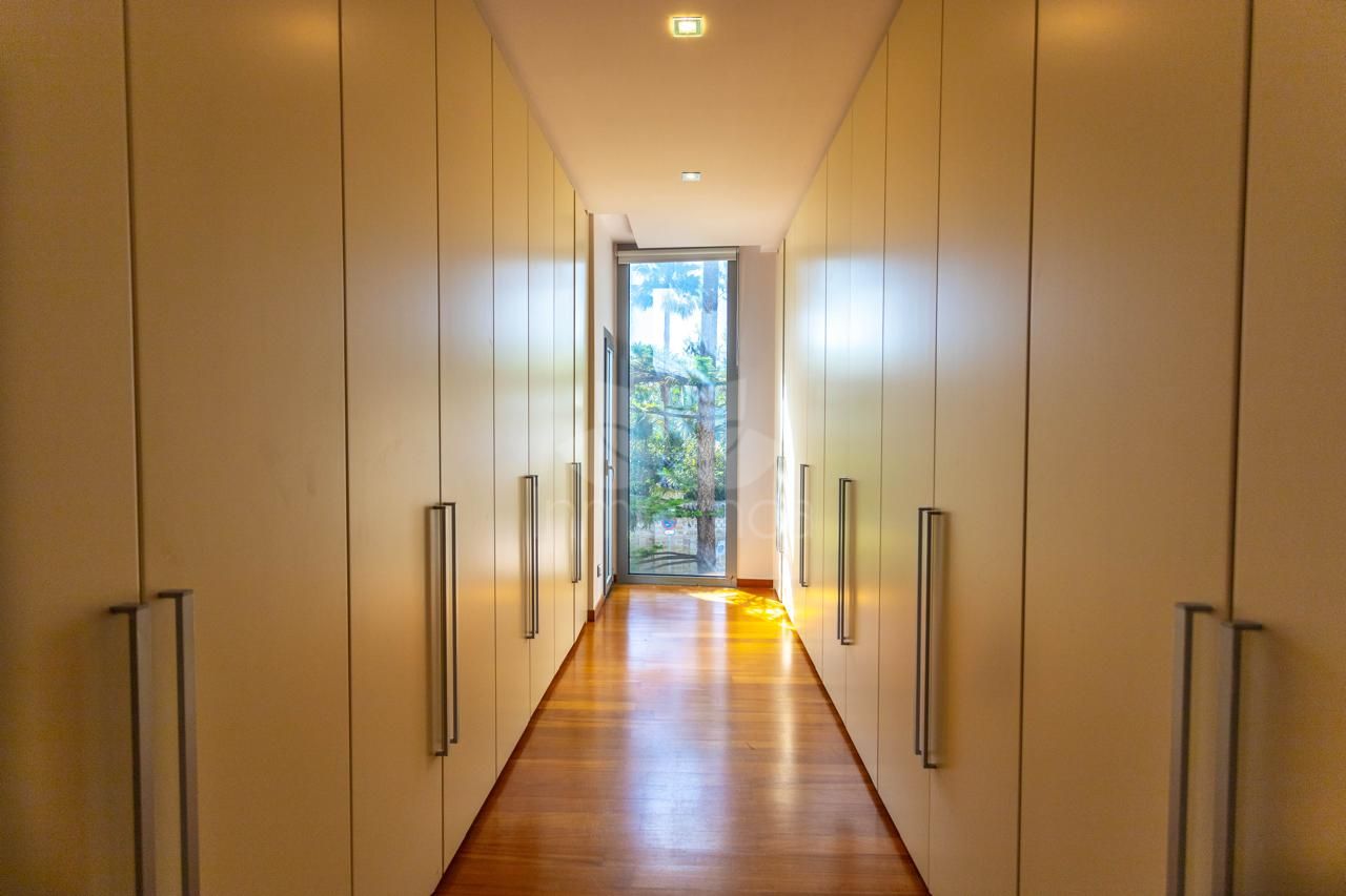 Villa Pareada en Meisho Hills, Marbella