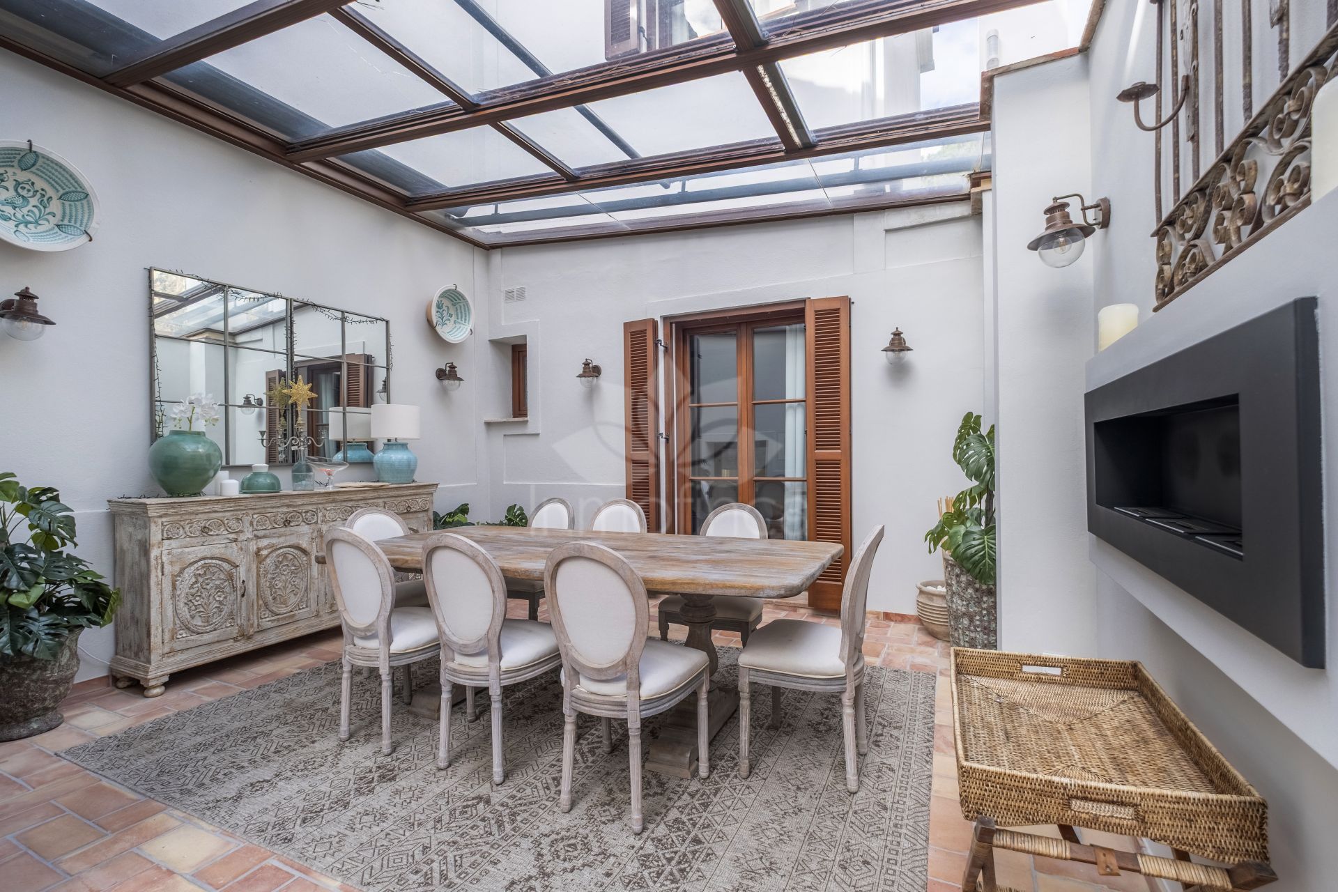 Villa in El Madroñal, Benahavis