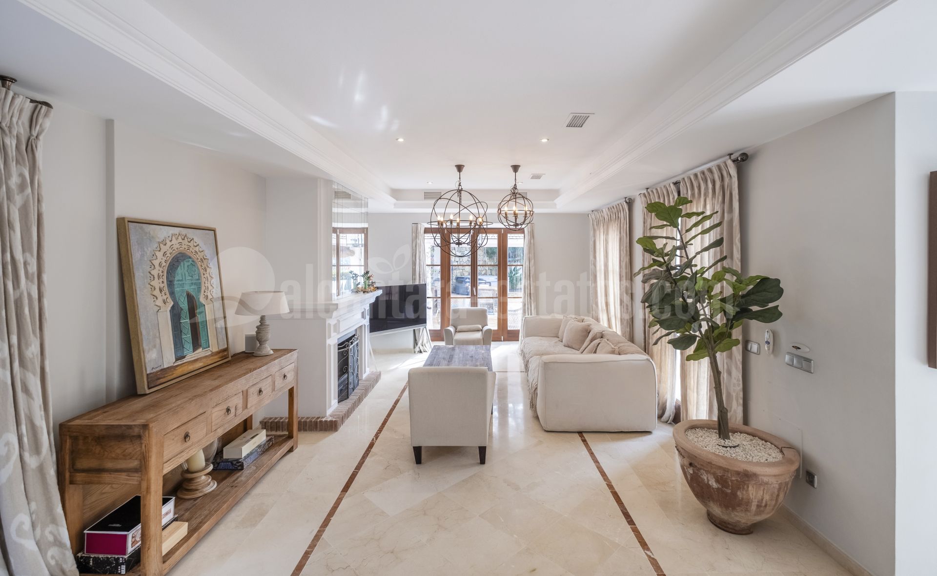 Villa in El Madroñal, Benahavis