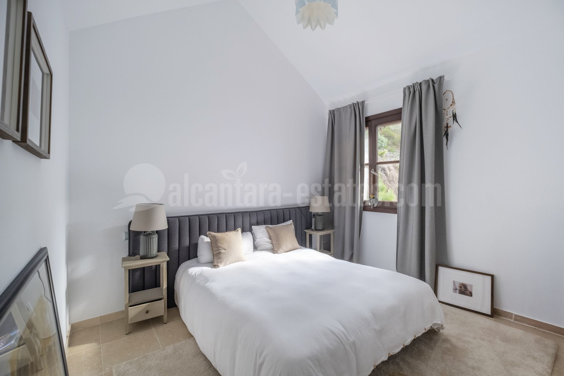 Villa in El Madroñal, Benahavis