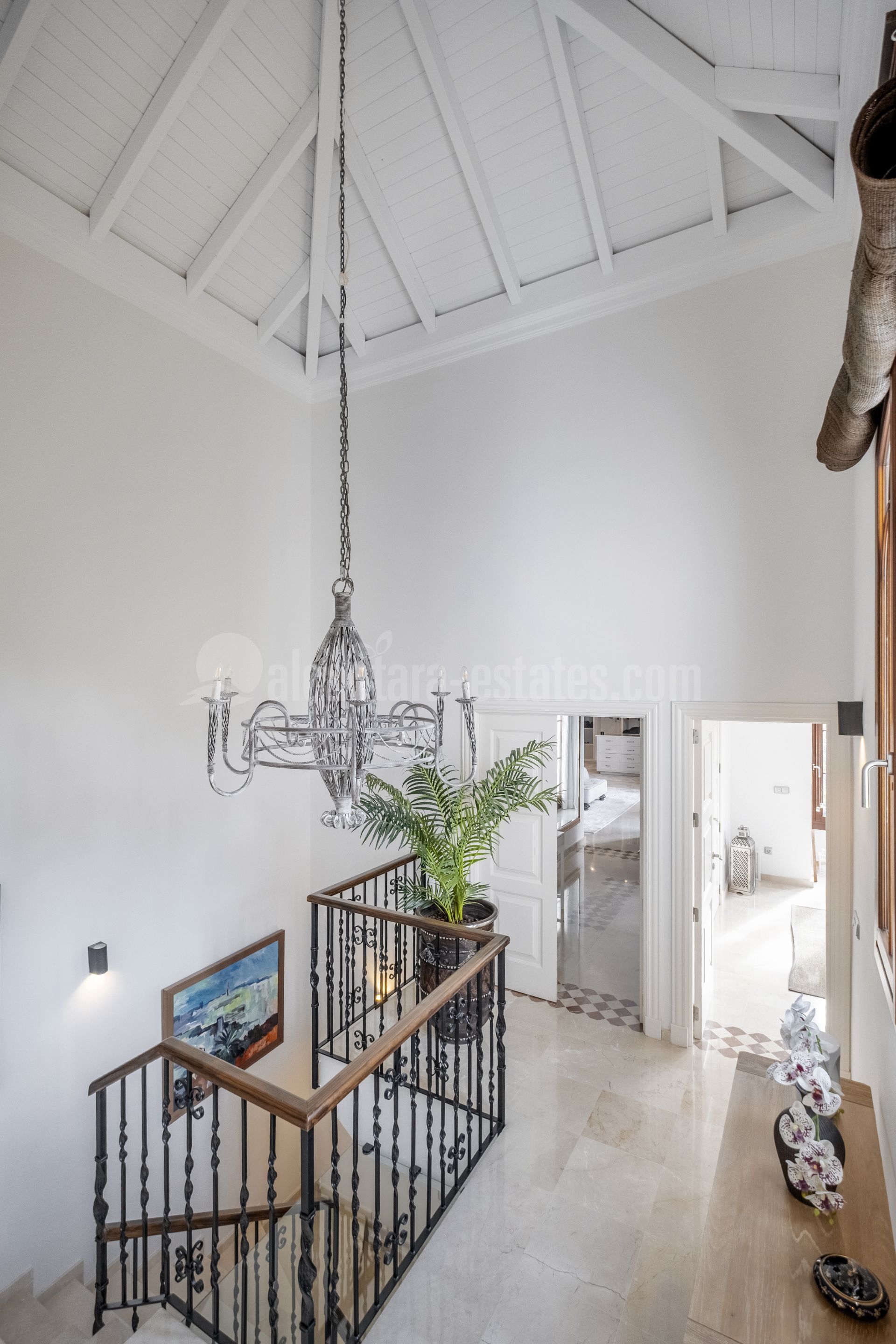 Villa in El Madroñal, Benahavis