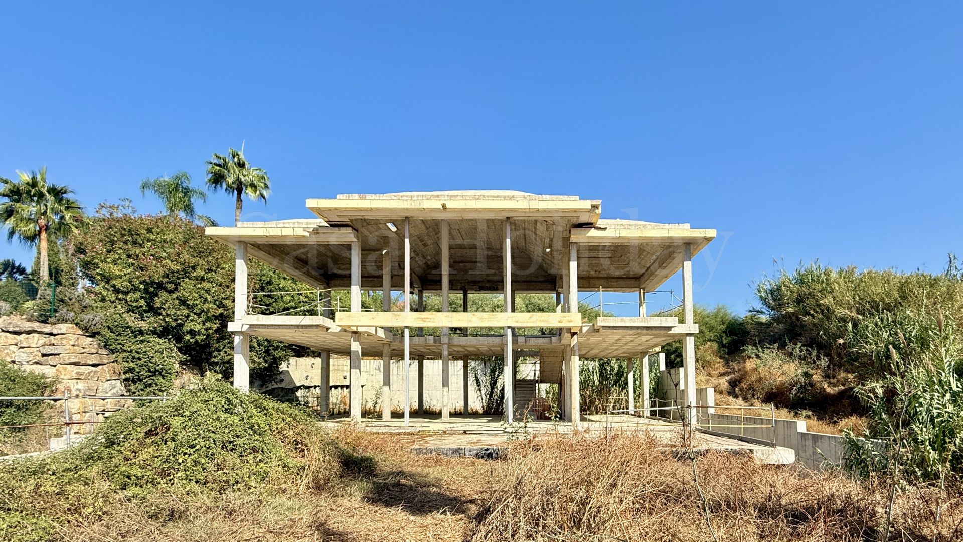 Villa en La Alqueria, Benahavis