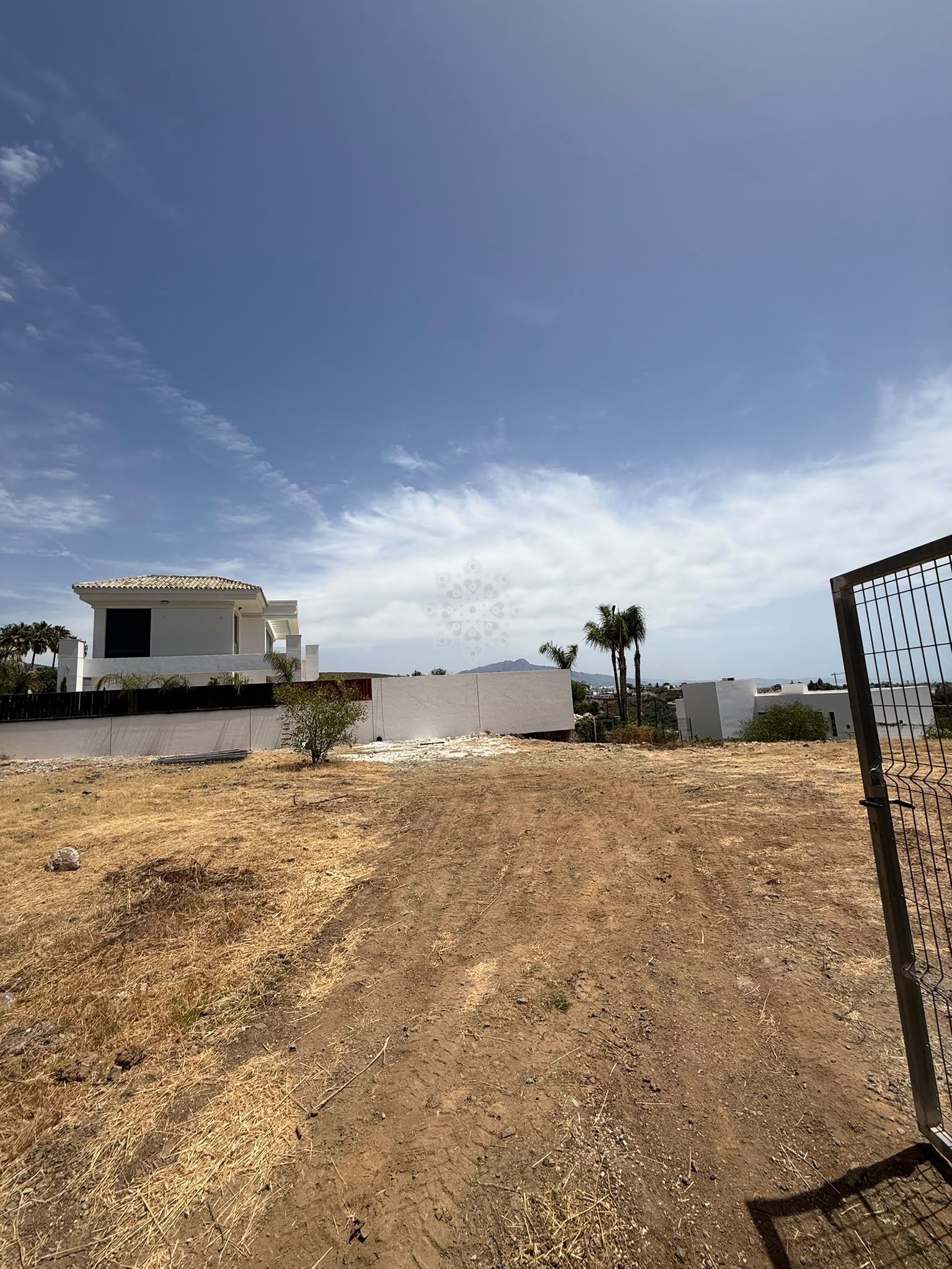 Plot in Los Flamingos Golf, Benahavis
