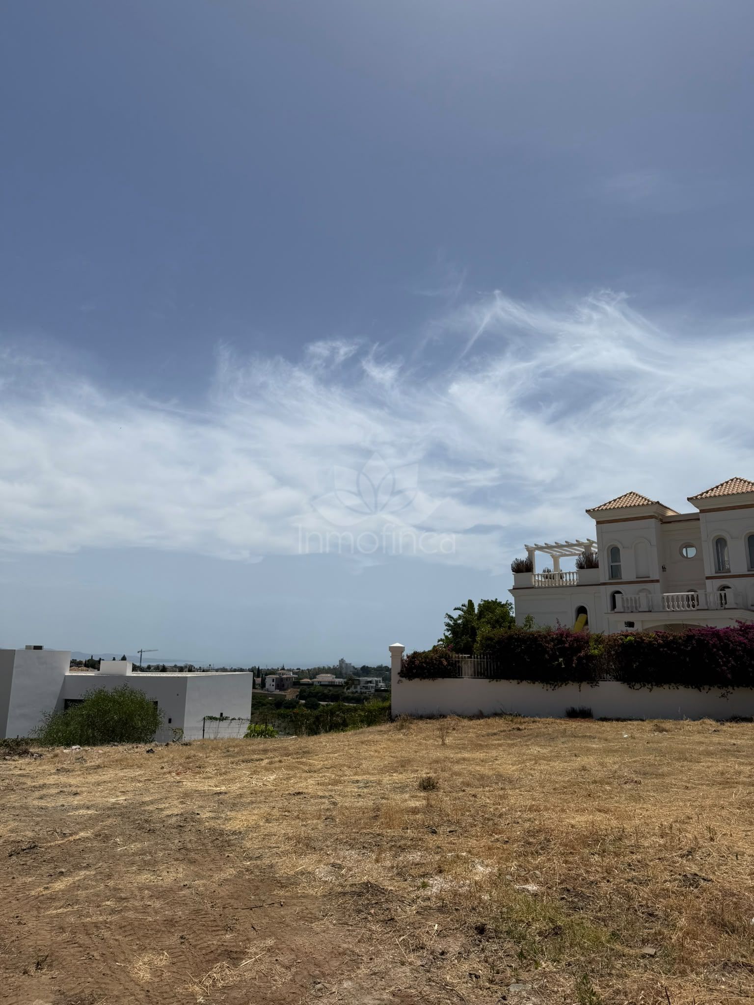 Parcela en Los Flamingos Golf, Benahavis