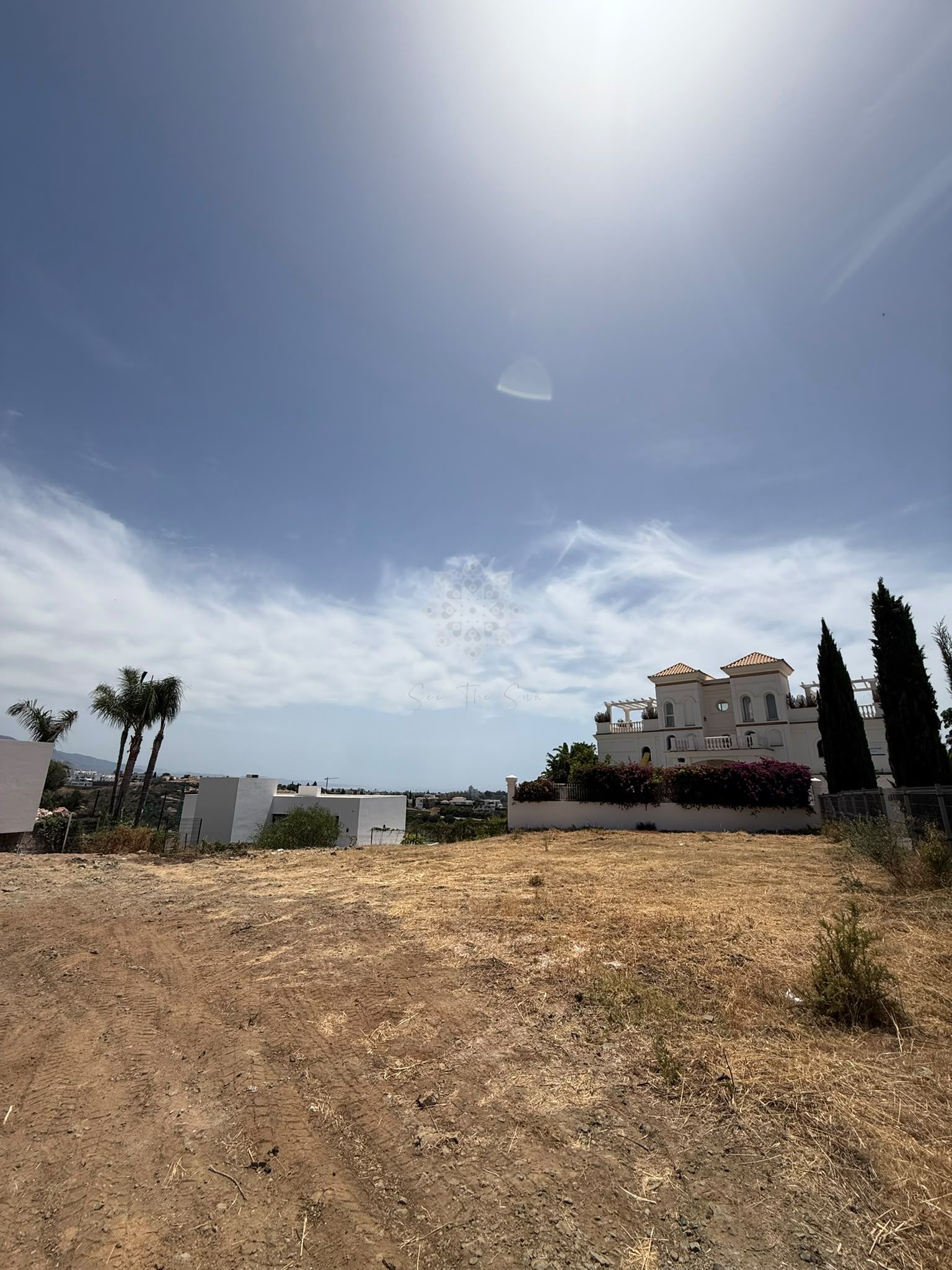Plot in Los Flamingos Golf, Benahavis