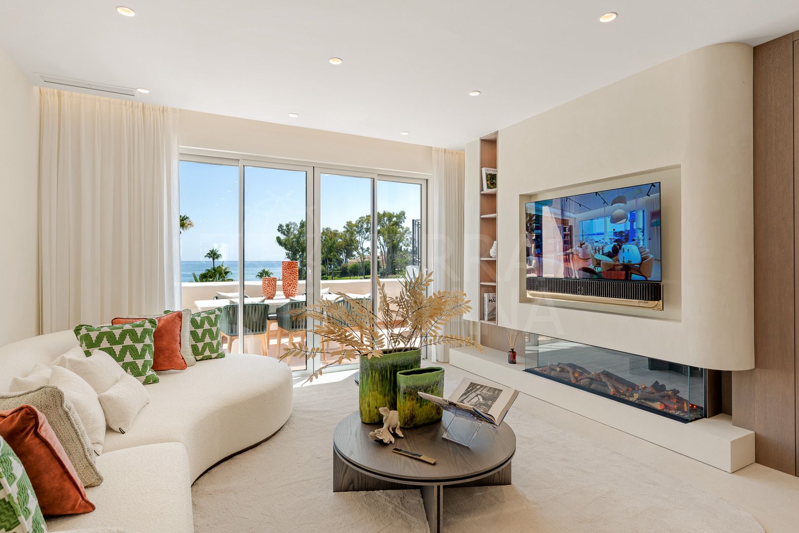 Penthouse in Bahía del Velerín, Estepona