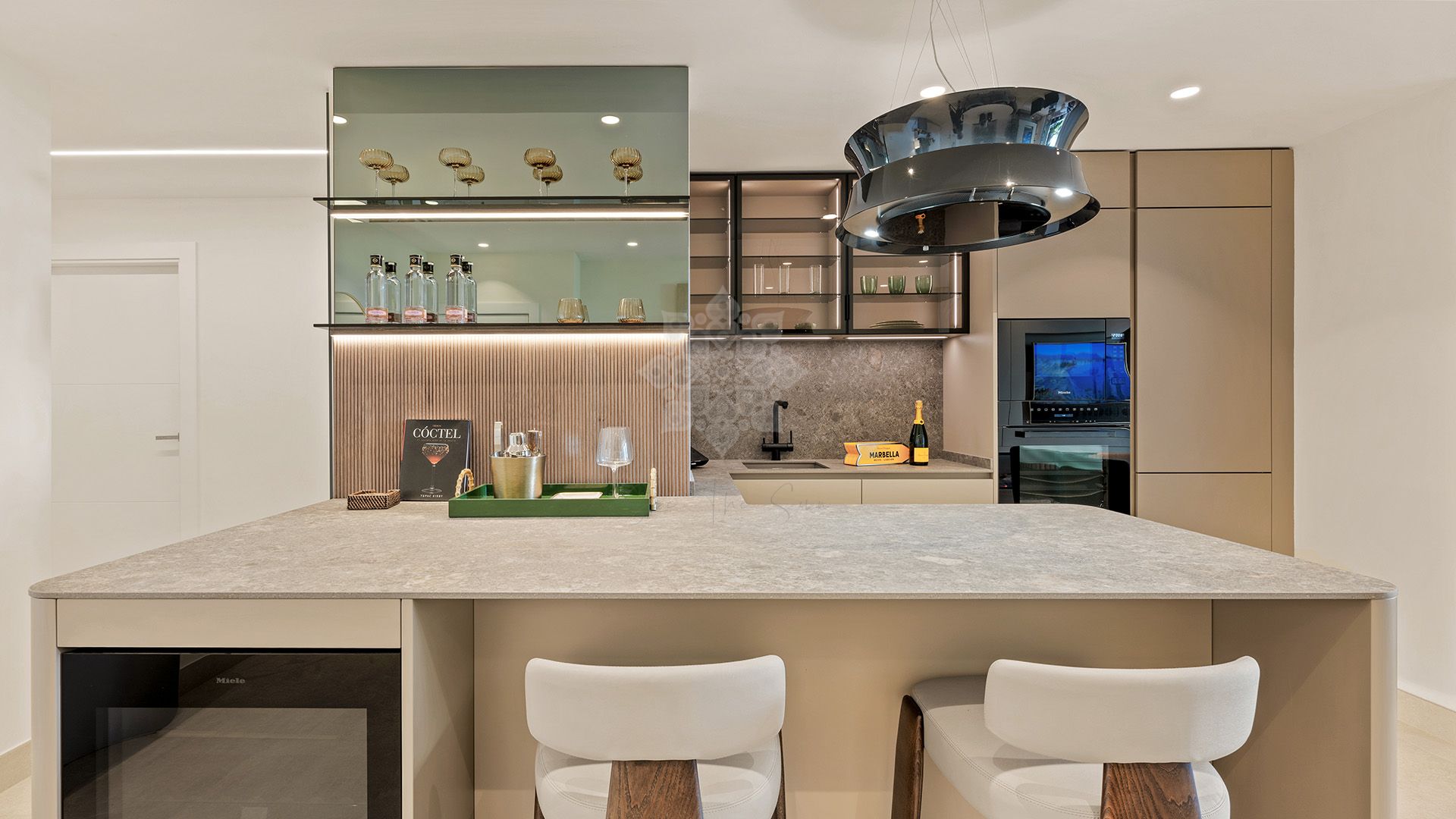 Apartment in Bahía del Velerín, Estepona