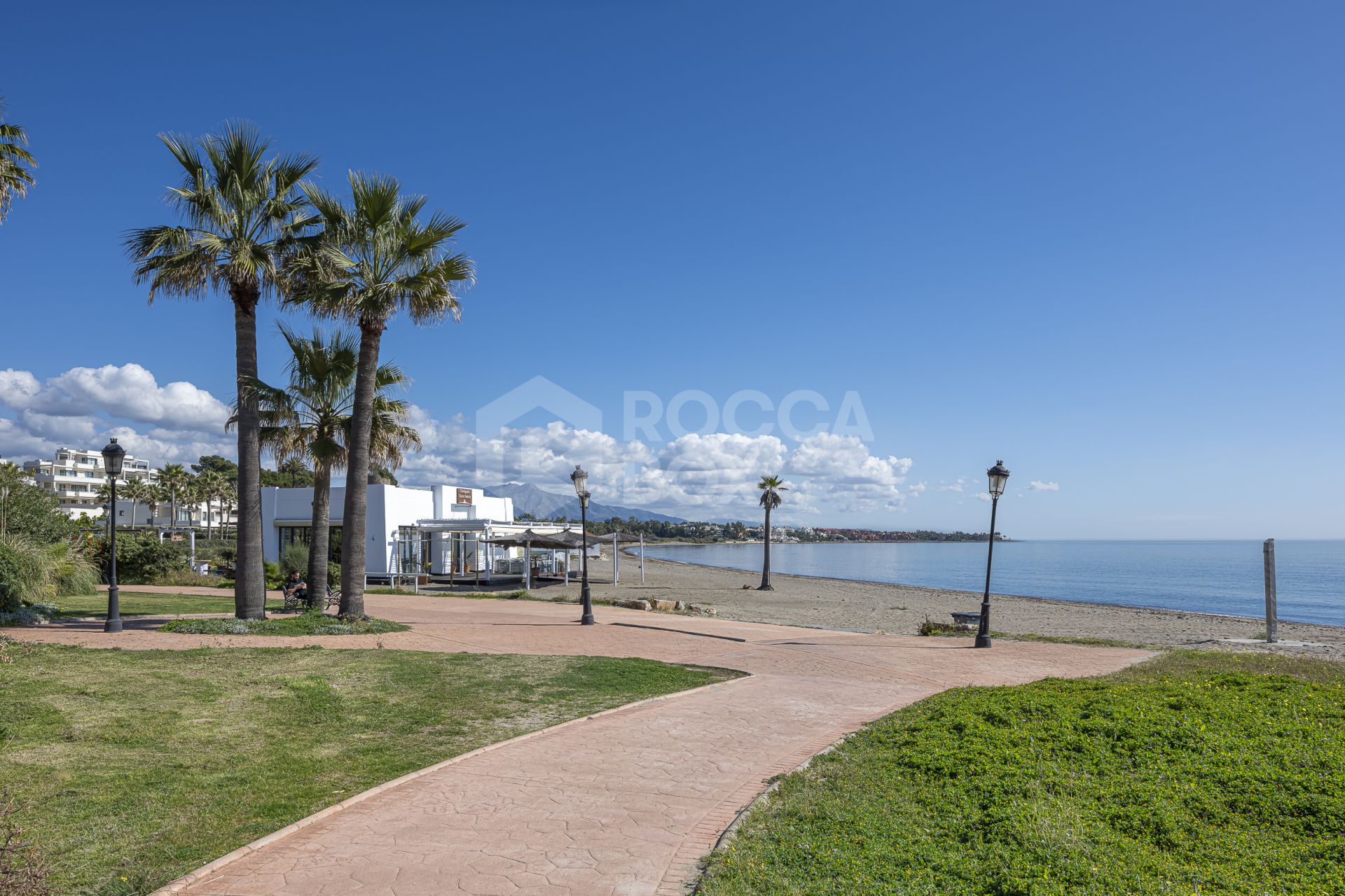 Velérin Beachside Retreat