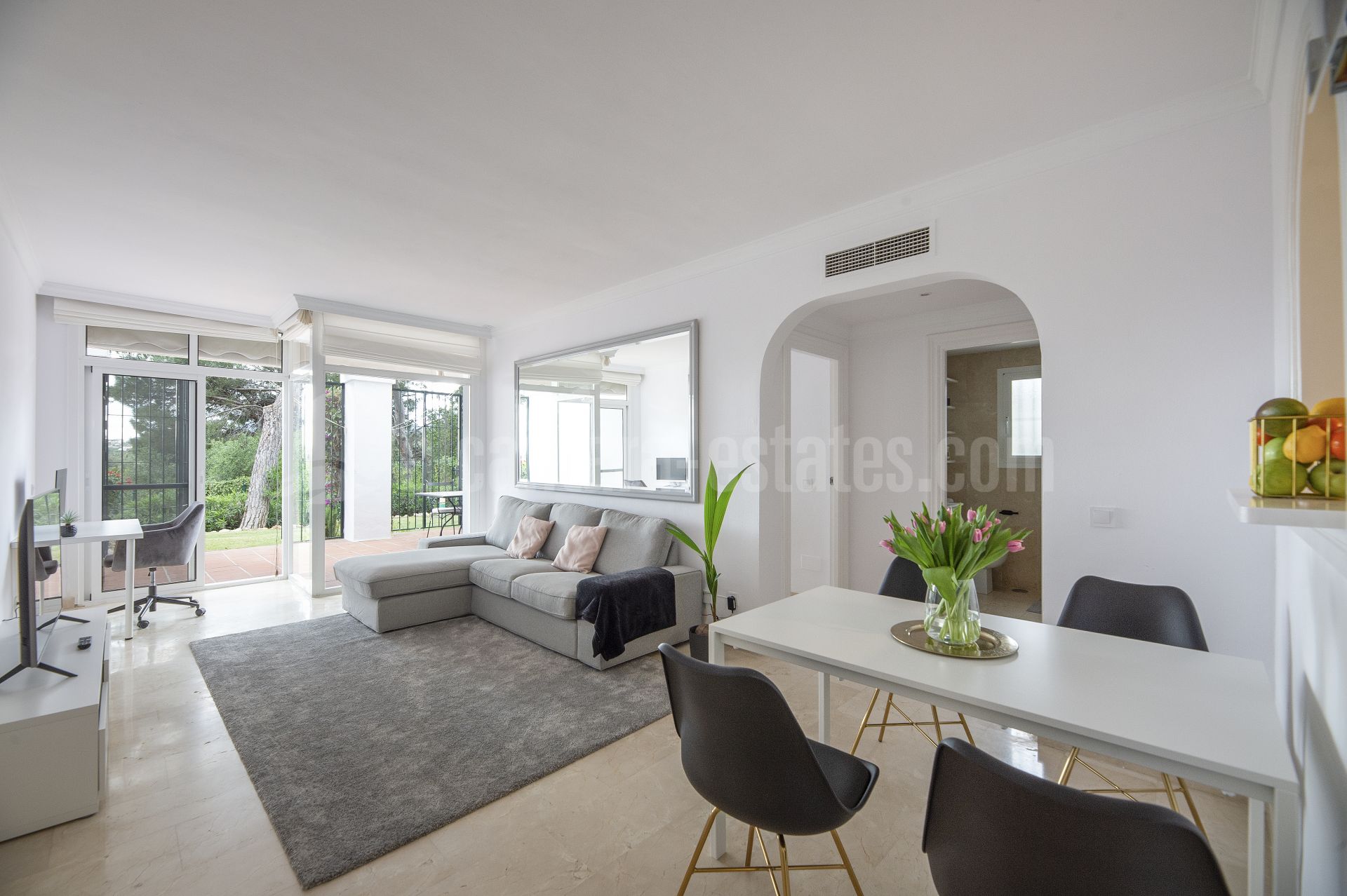 Apartamento en Terrazas de la Quinta, Benahavis