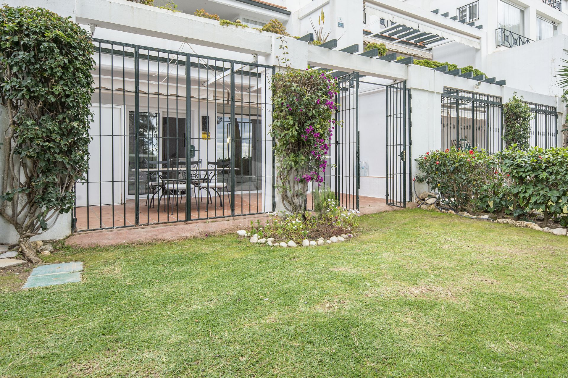 Apartamento en Terrazas de la Quinta, Benahavis