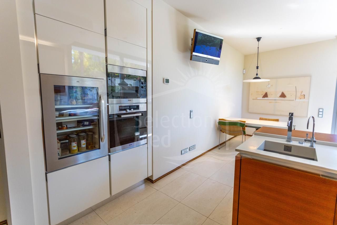 Villa semi-détachée avec piscine privée et vue sur la mer, collines Meisho, Sierra Blanca