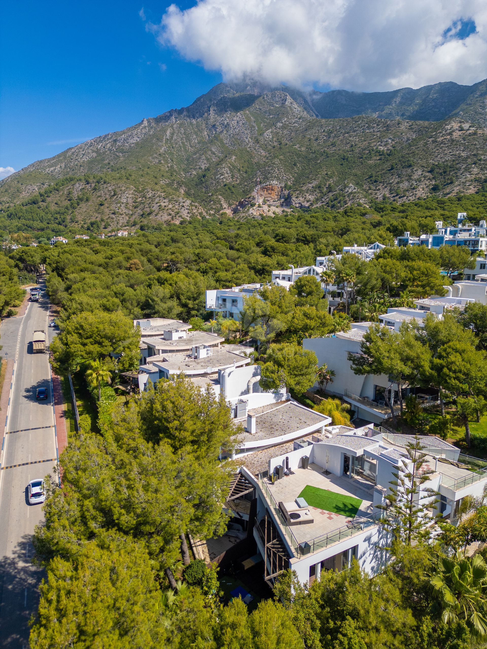 Semi Detached Villa in Meisho Hills, Marbella