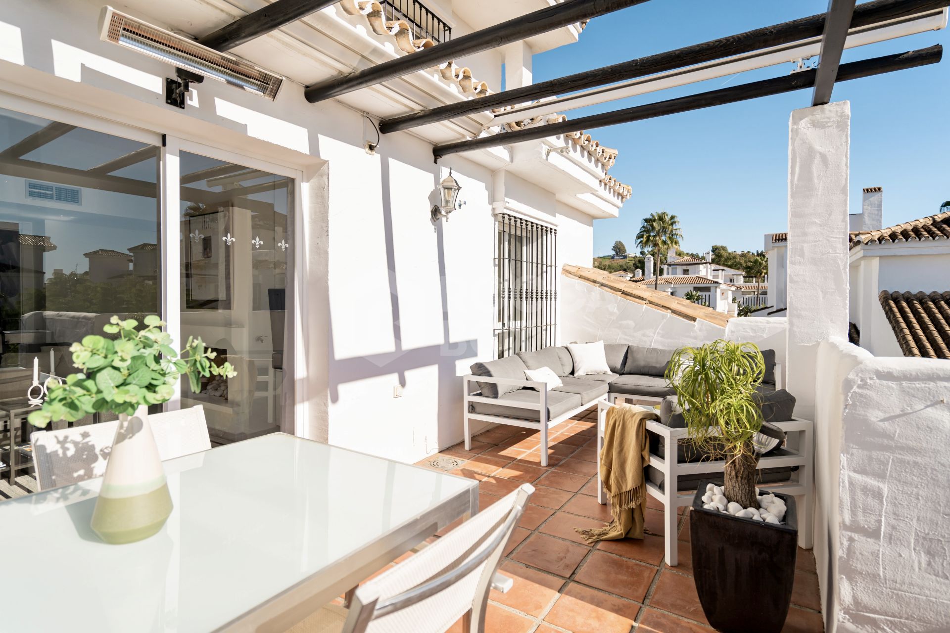 The perfect holiday home - 3 bedroom penthouse in a great location!