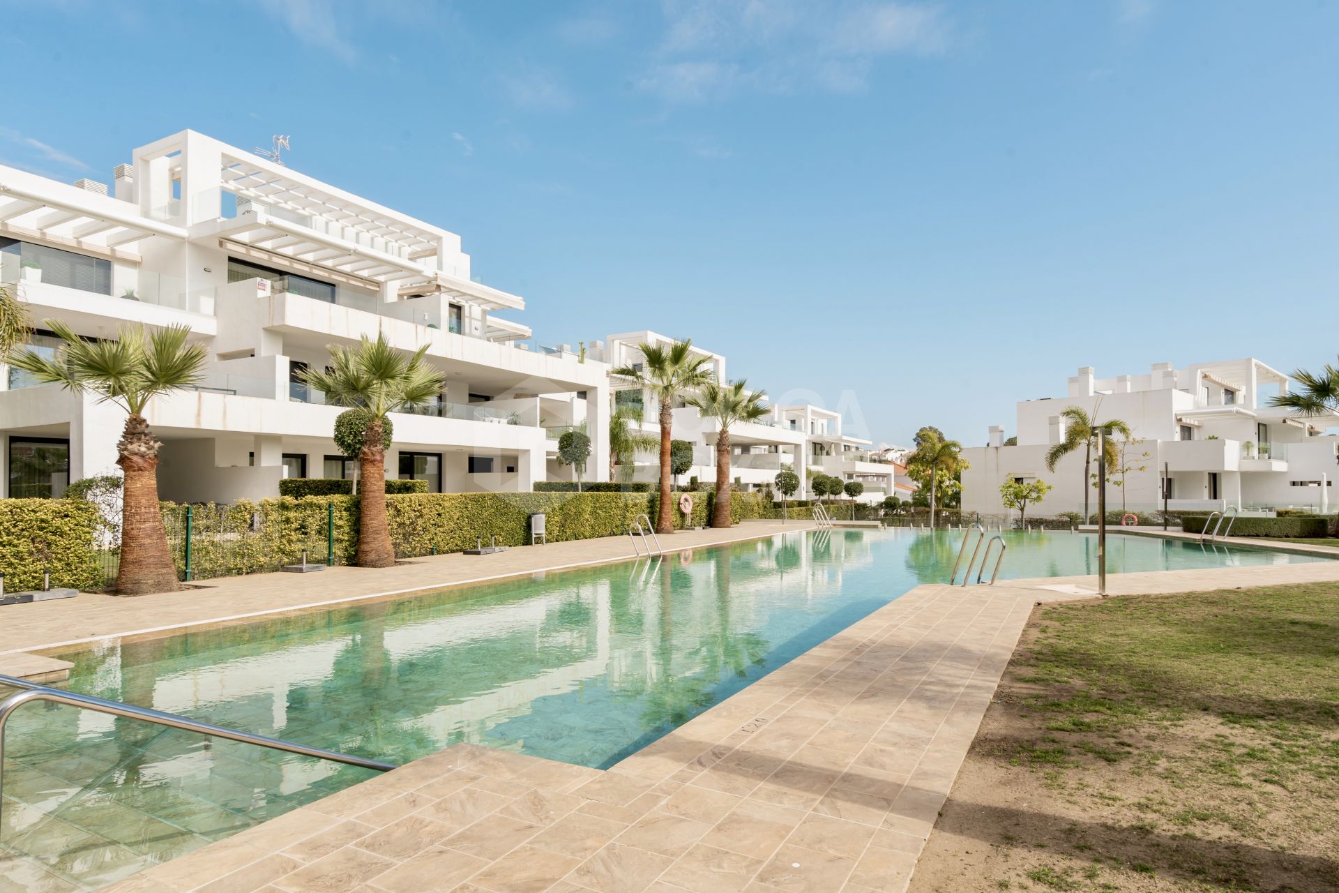 Beautiful exclusive apartment in Cortijo del Golf - El Paraiso