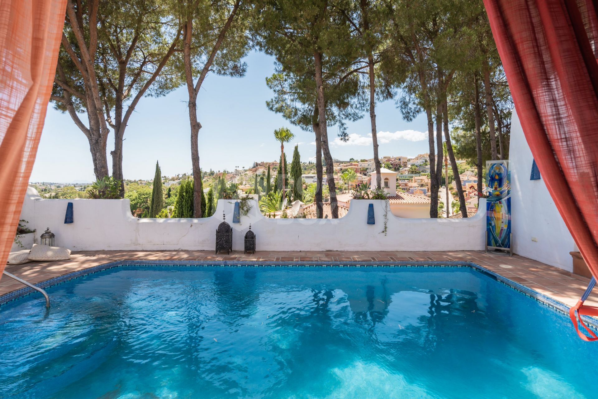 Moroccan style villa with panoramic views!