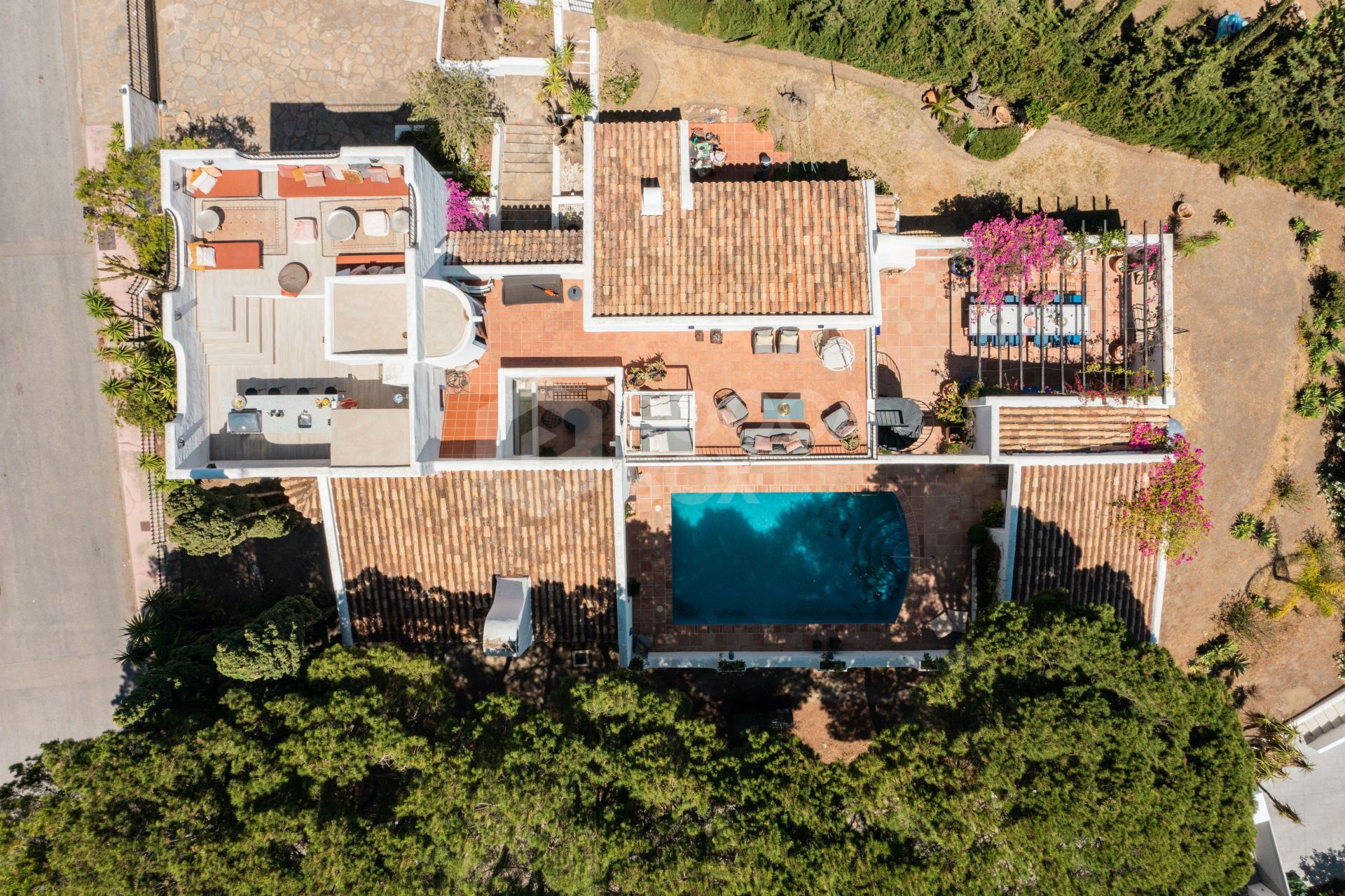 Moroccan style villa with panoramic views!