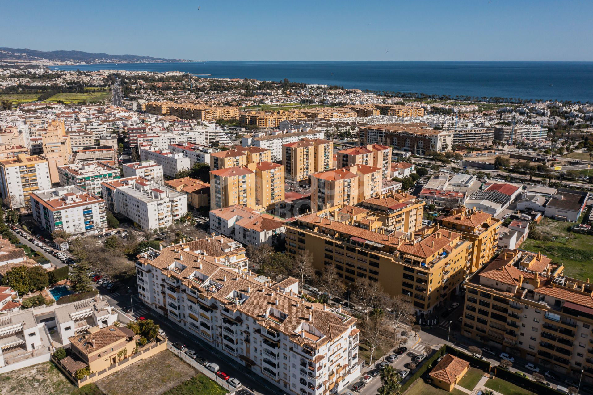 Spacious duplex Penthouse in the heart of San Pedro!