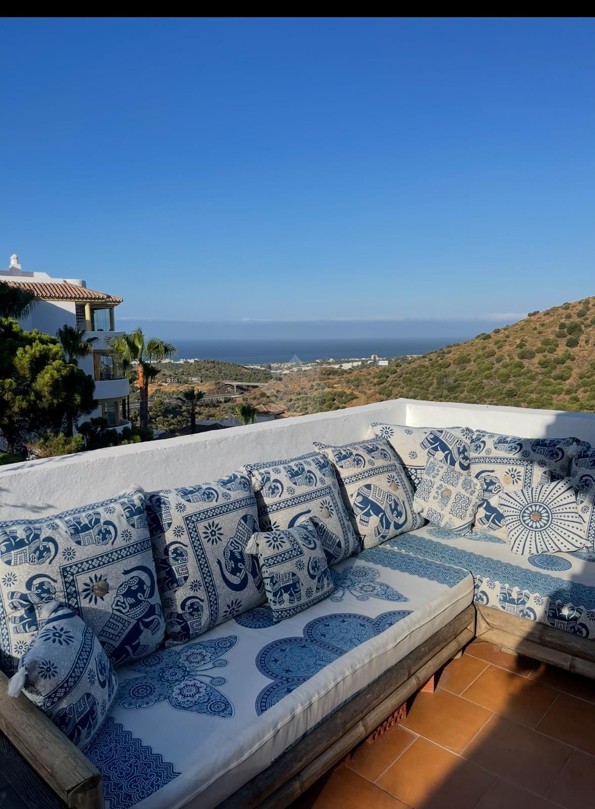 Penthouse w Calahonda, Mijas Costa