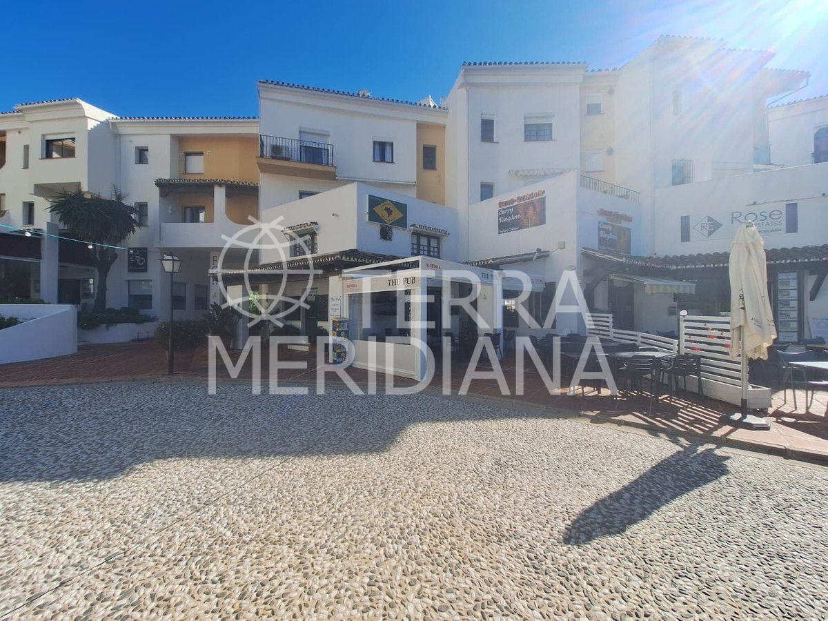 Commercial Premises in Puerto de Cabopino, Marbella