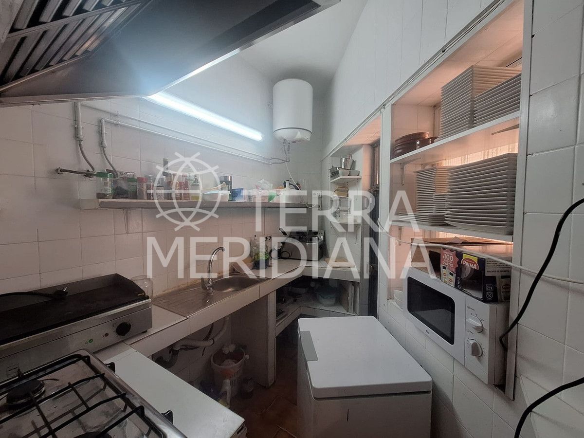 Commercial Premises in Puerto de Cabopino, Marbella