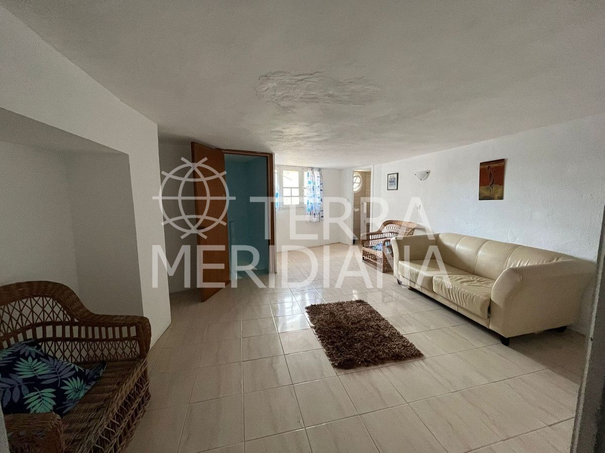 Commercial Premises in Puerto de Cabopino, Marbella