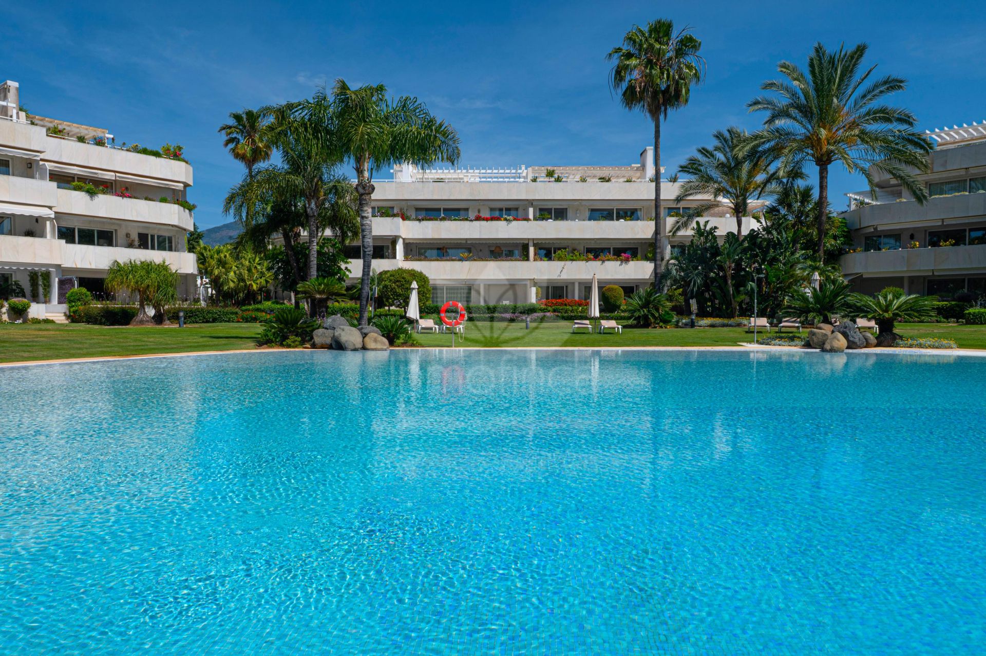 Duplex Penthouse in Los Granados Golf, Marbella