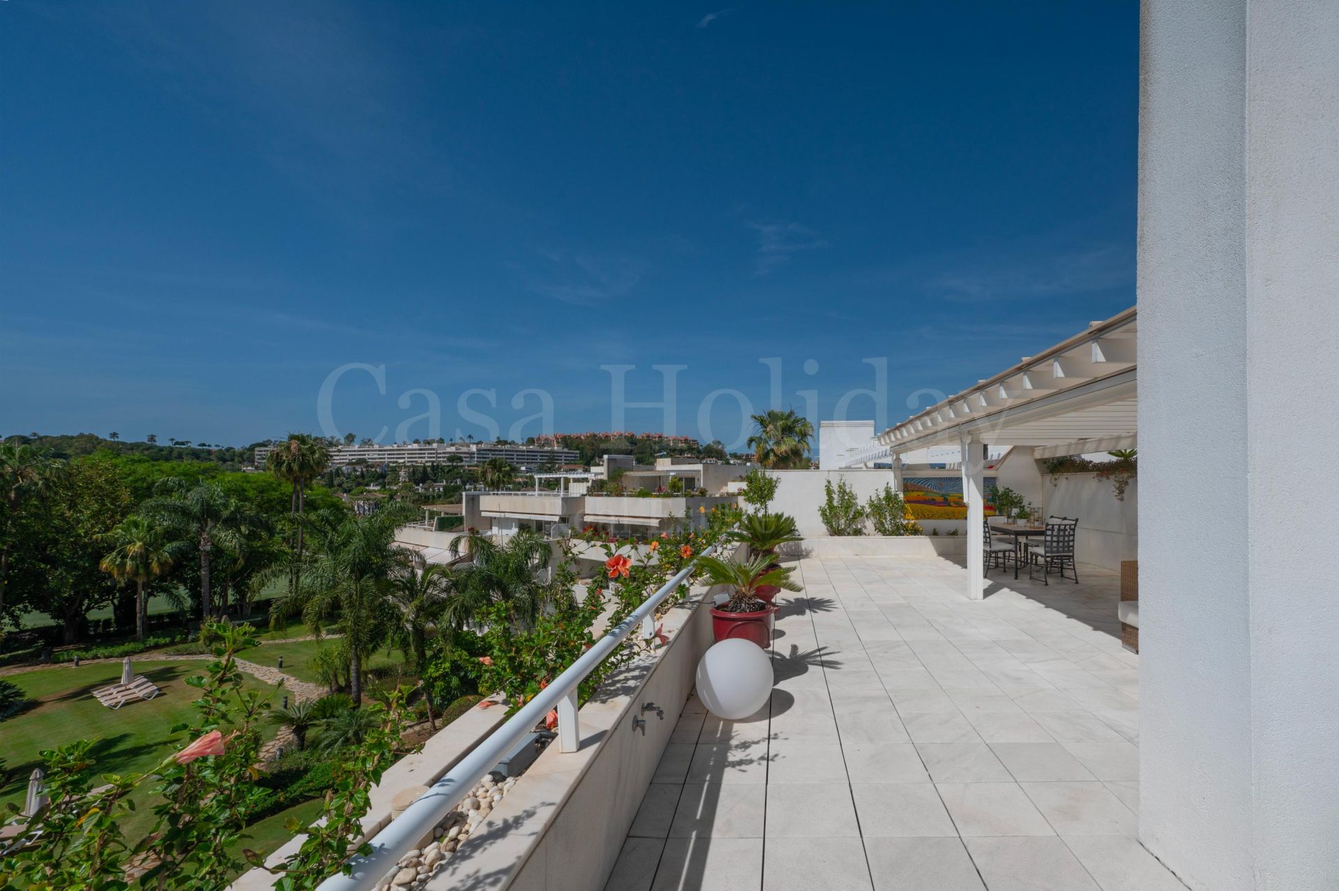Atico Duplex en Los Granados Golf, Marbella