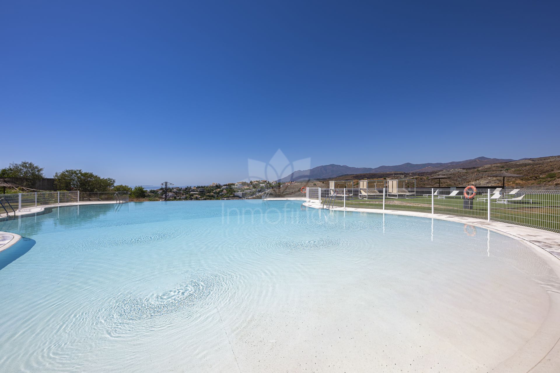 Penthouse in Paraiso Pueblo, Benahavis