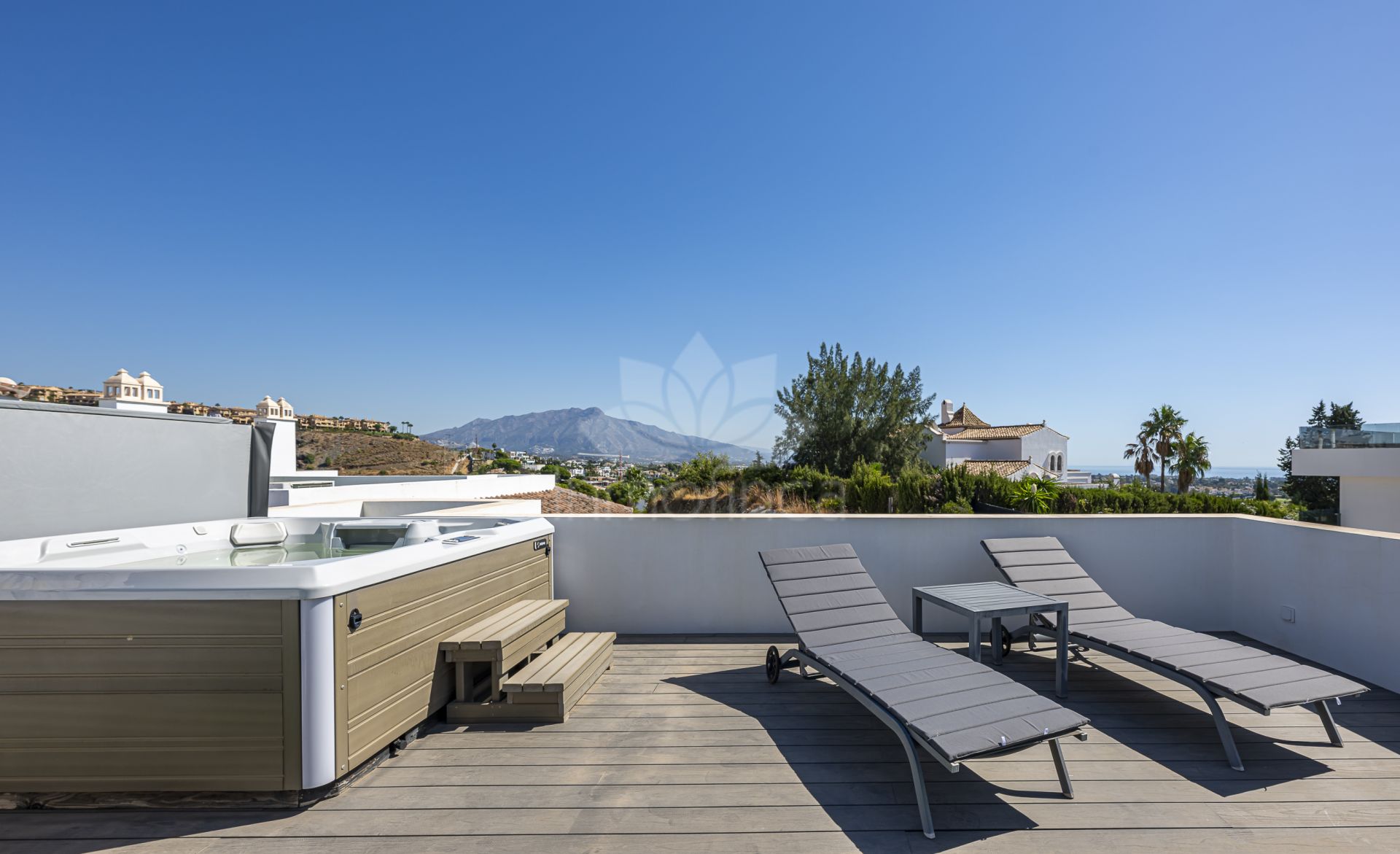 Penthouse in Paraiso Pueblo, Benahavis
