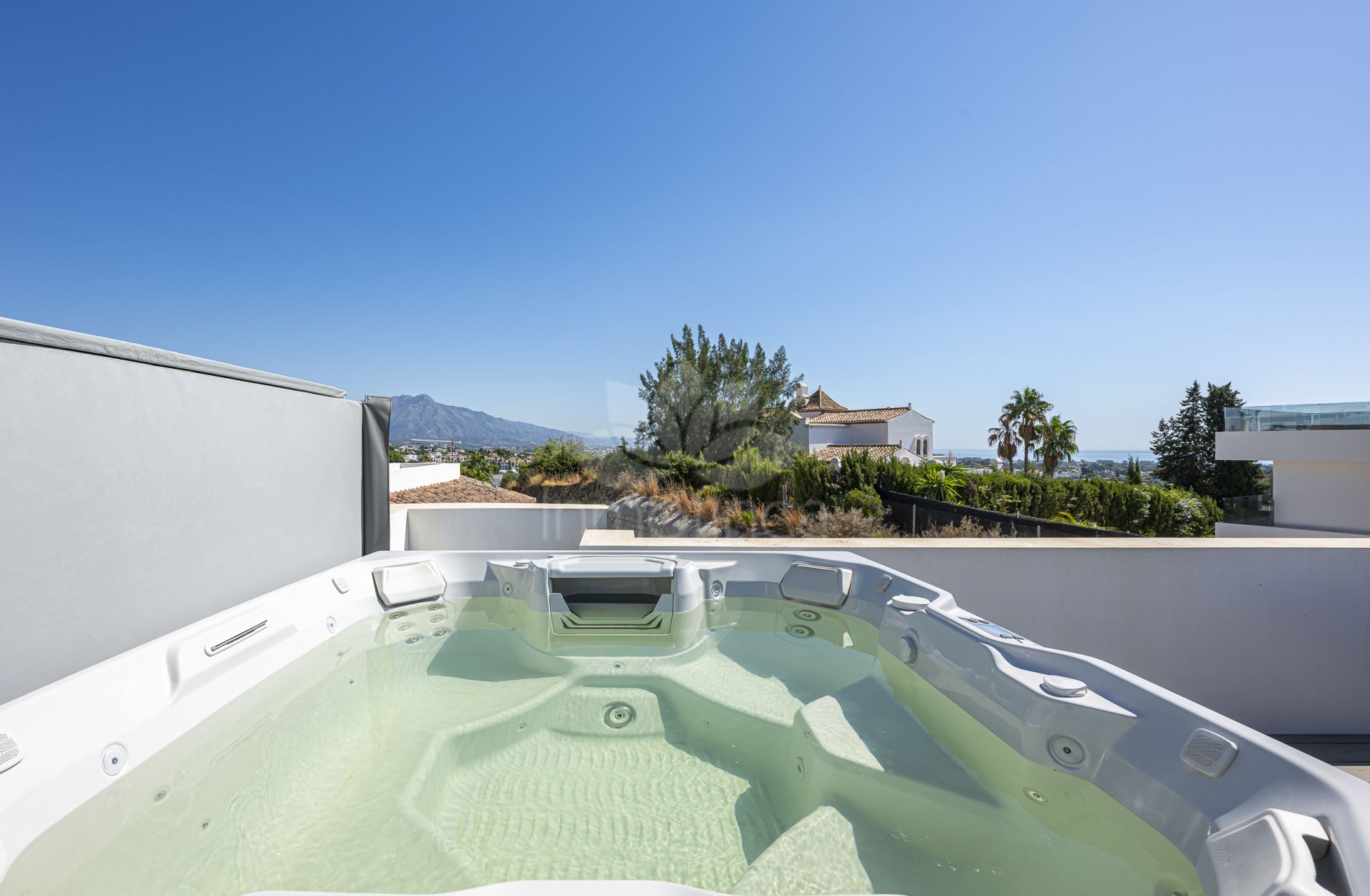 Penthouse in Paraiso Pueblo, Benahavis