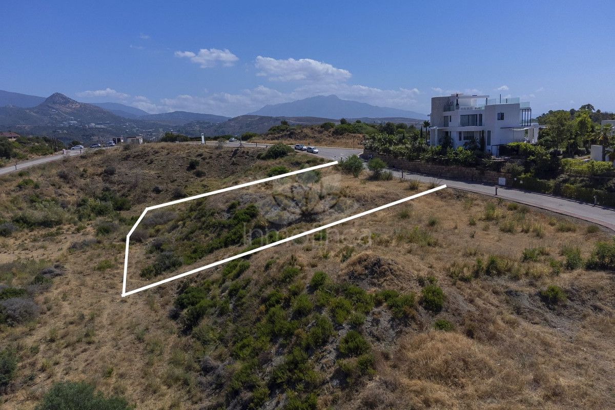 Plot in New Golden Mile, Estepona