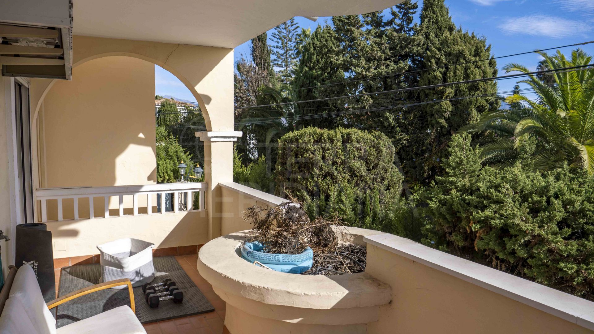 Apartment in El Pilar, Estepona