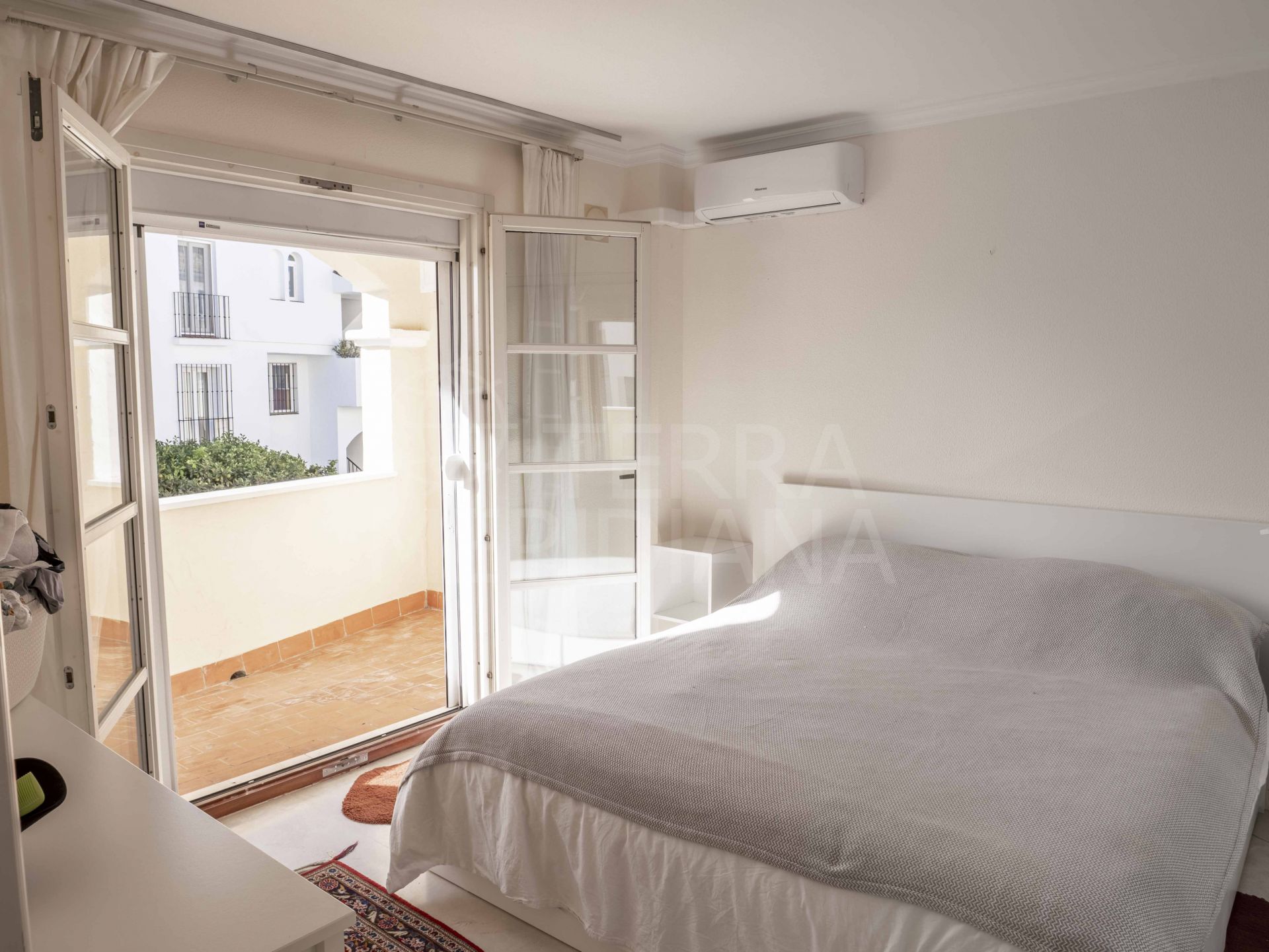 Apartment in El Pilar, Estepona