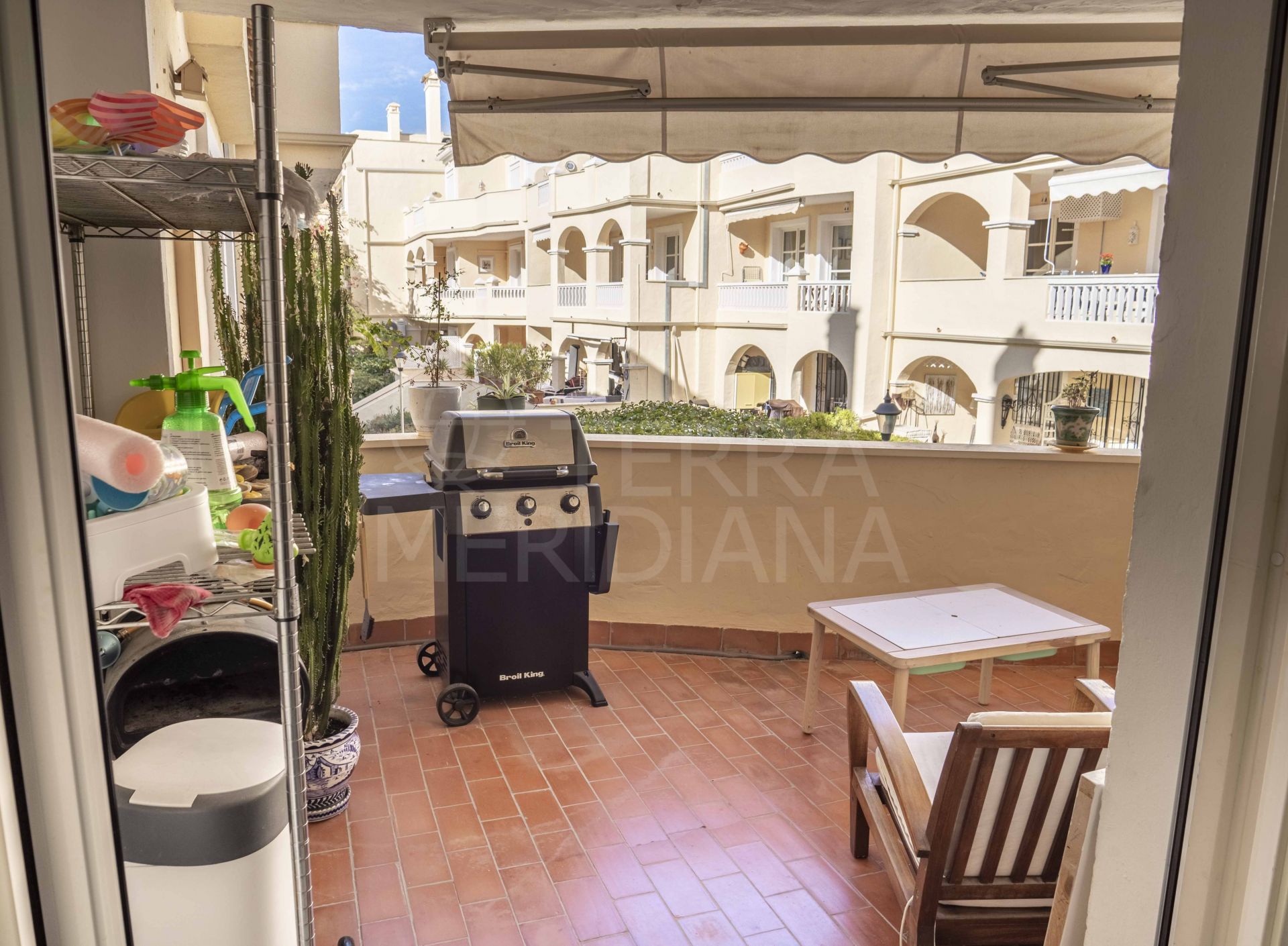 Apartment in El Pilar, Estepona