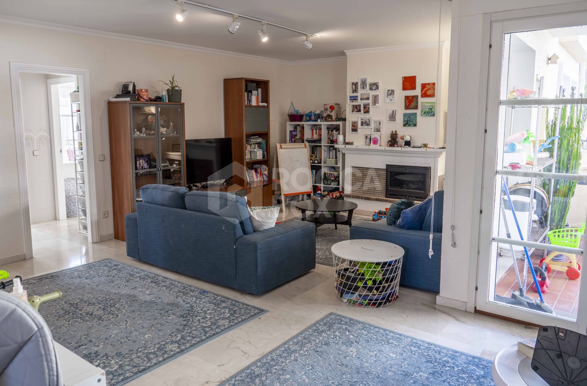 Apartment for sale in El Pilar, Estepona East