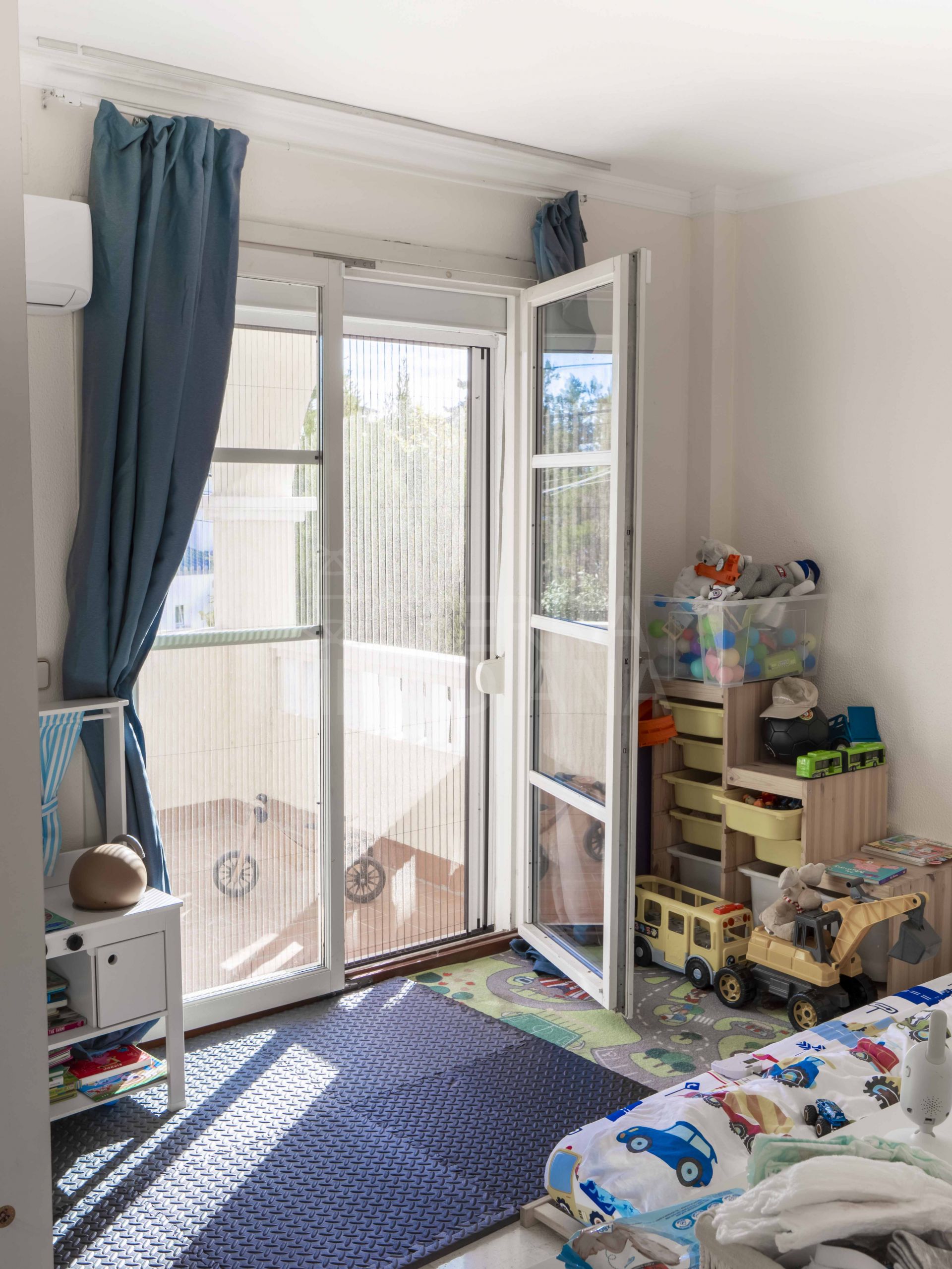 Apartment in El Pilar, Estepona