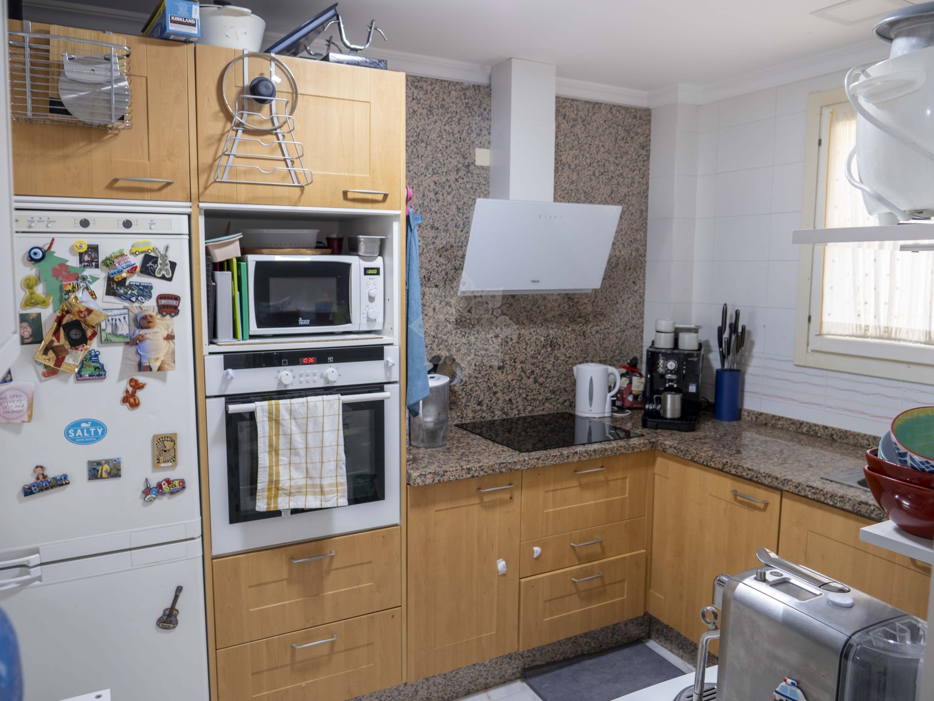 Apartamento en El Pilar, Estepona