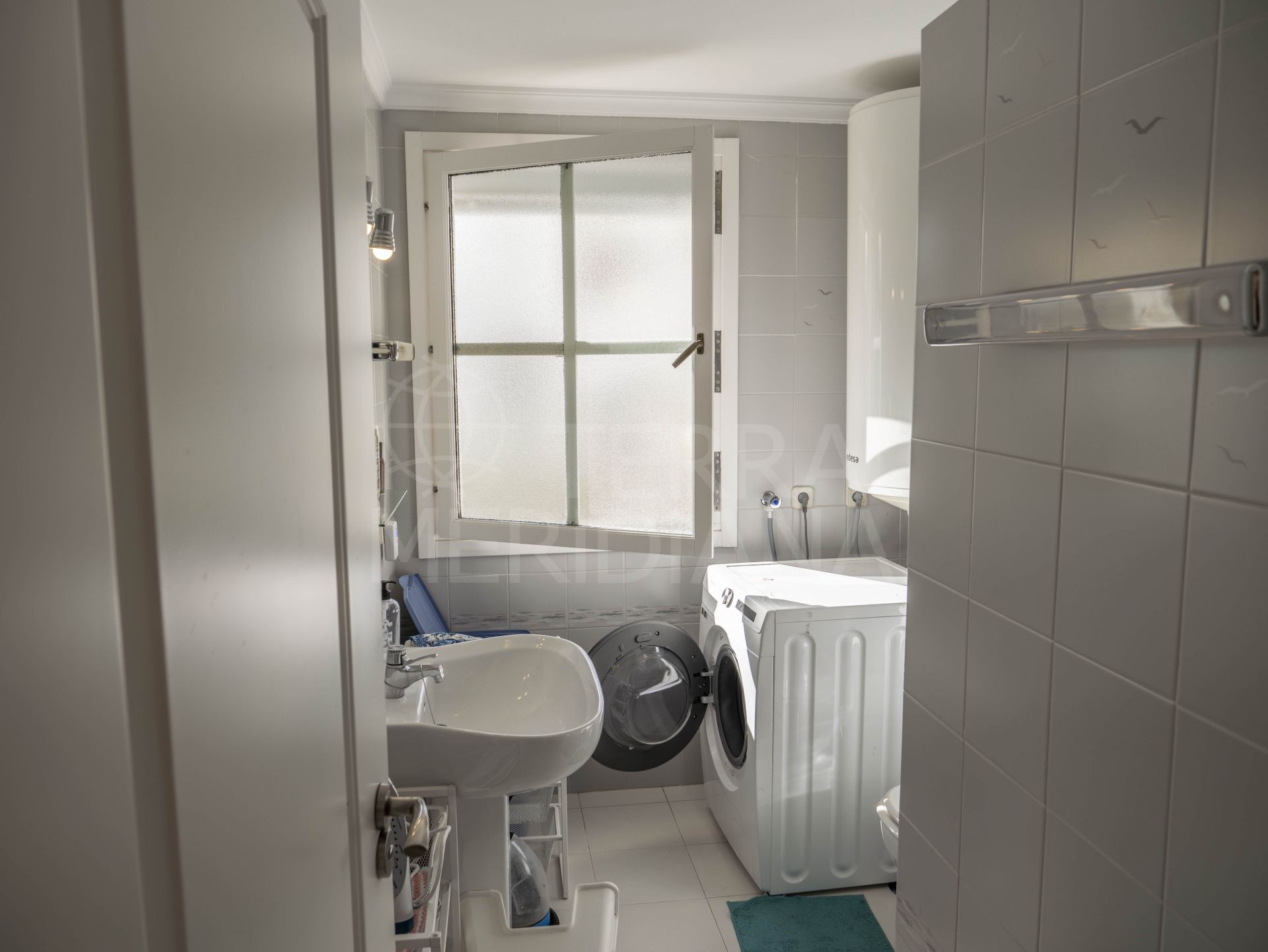 Apartment in El Pilar, Estepona