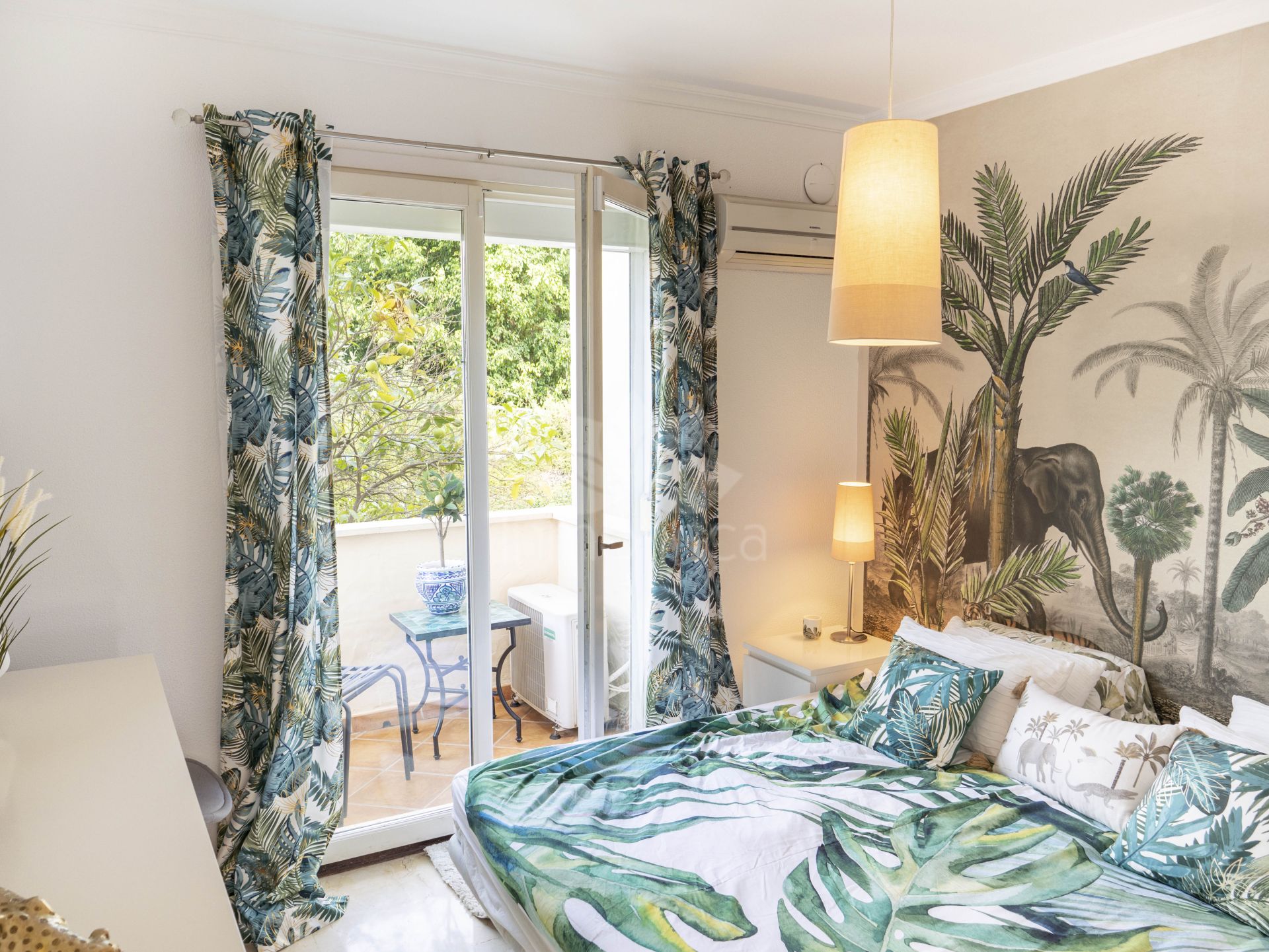 Apartment in El Pilar, Estepona