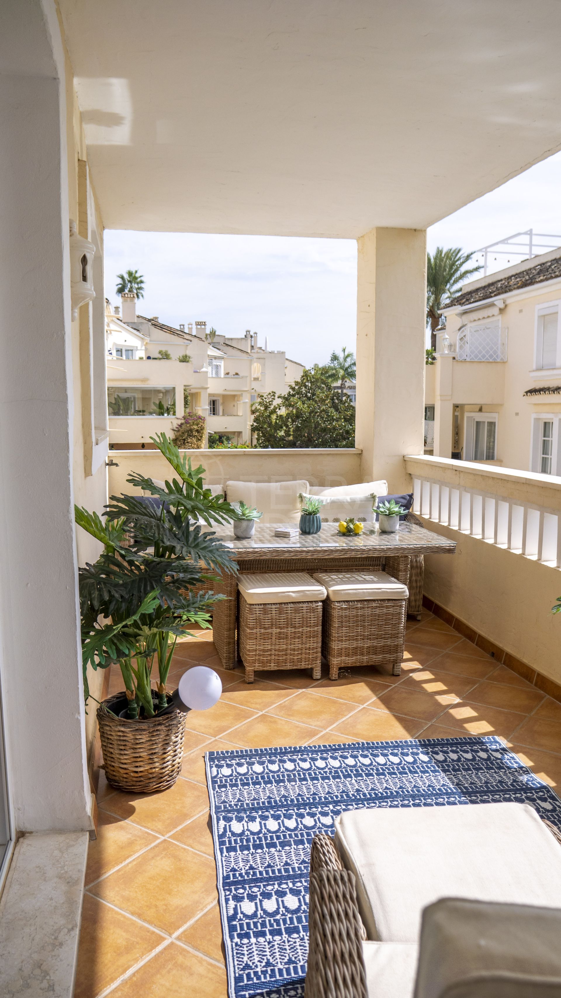 Apartment in El Pilar, Estepona