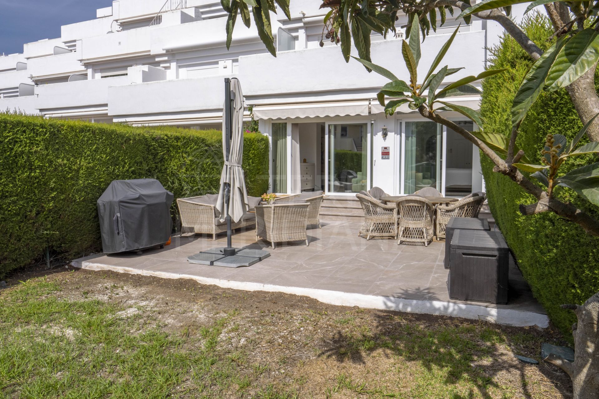 Ground Floor Apartment in Sun Gardens, Estepona