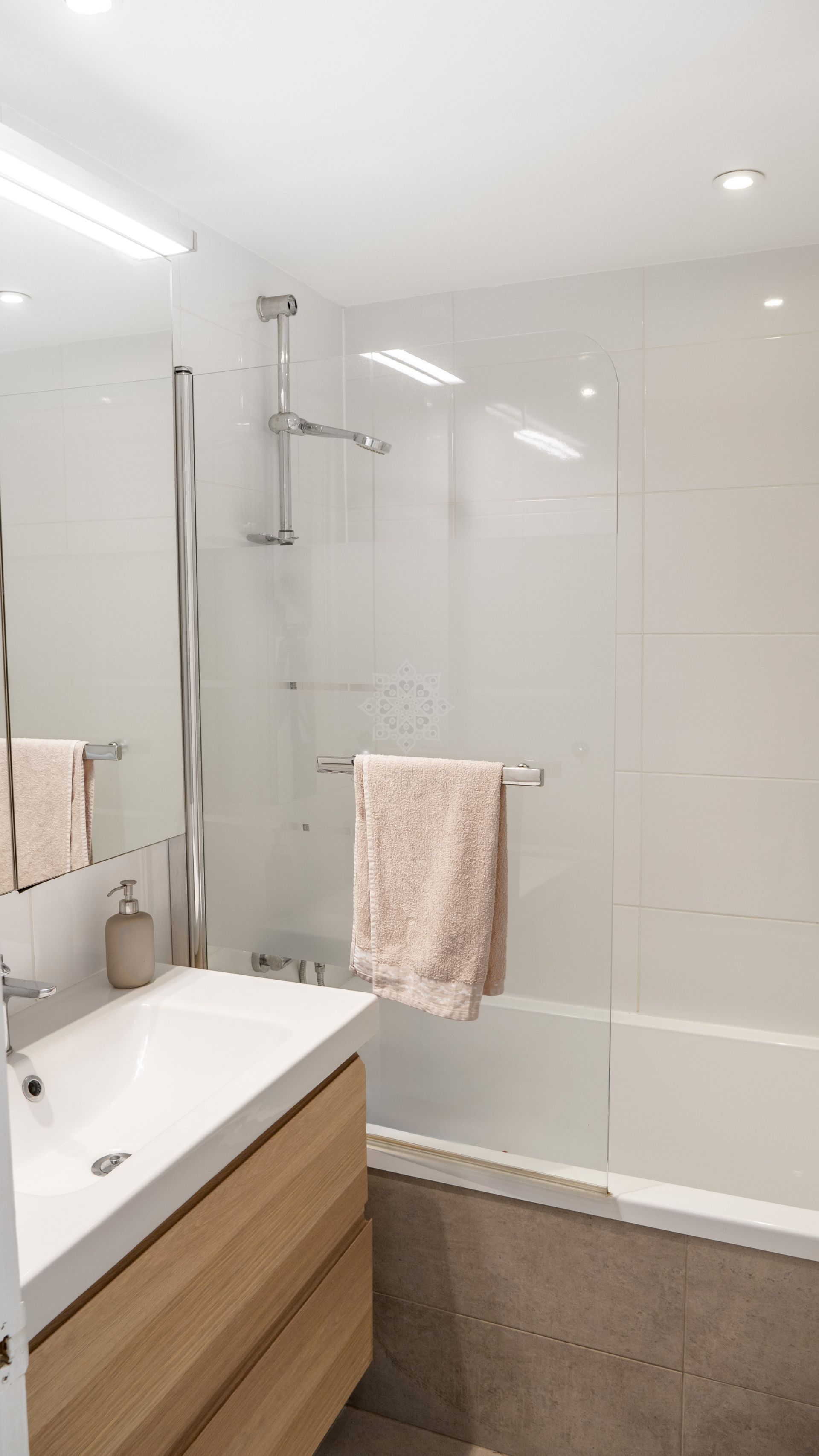 Ground Floor Apartment in Sun Gardens, Estepona