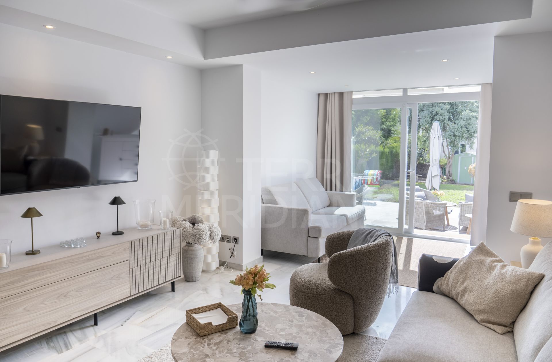 Ground Floor Apartment in Sun Gardens, Estepona
