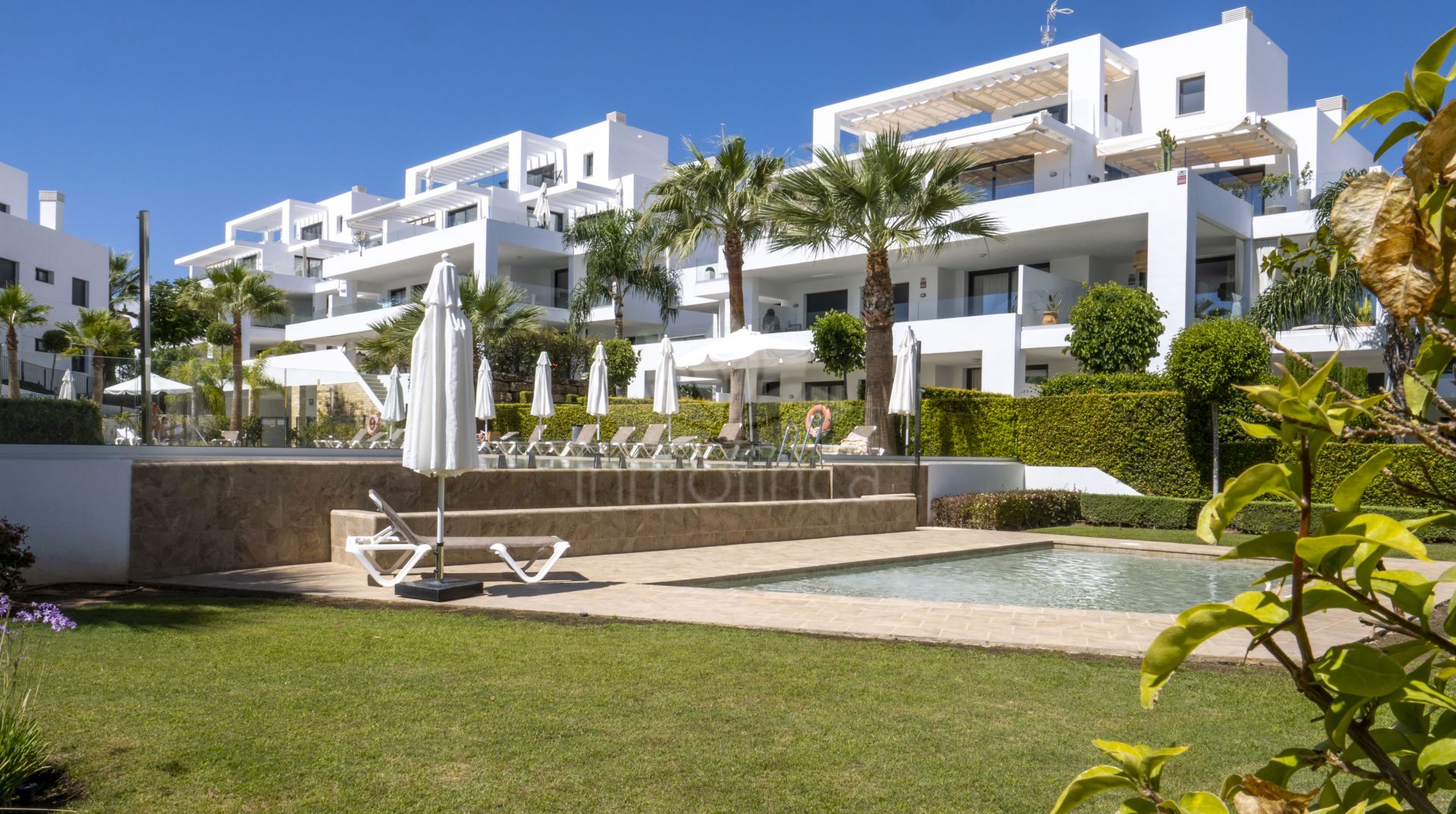 Apartamento Planta Baja en Cortijo del Golf, Estepona