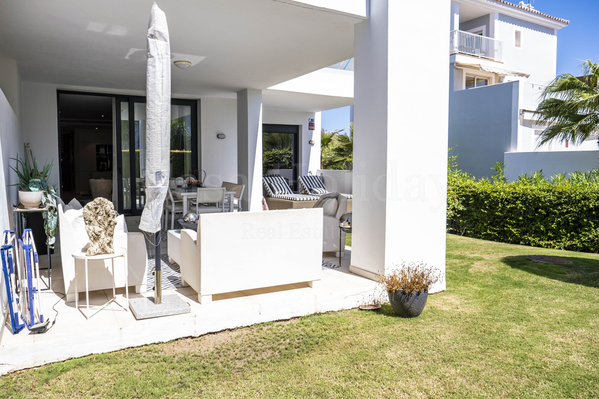 Apartamento Planta Baja en Cortijo del Golf, Estepona