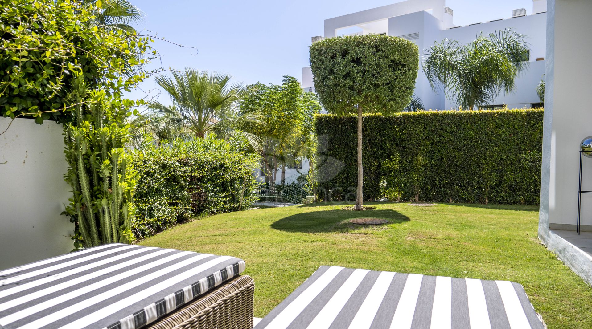 Apartamento Planta Baja en Cortijo del Golf, Estepona